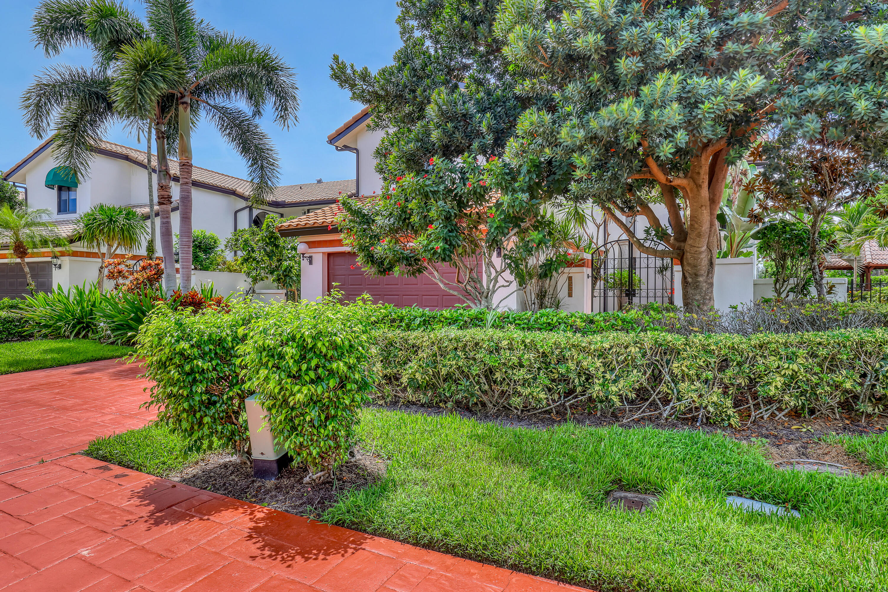 6532 Via Rosa, Boca Raton, FL 33433