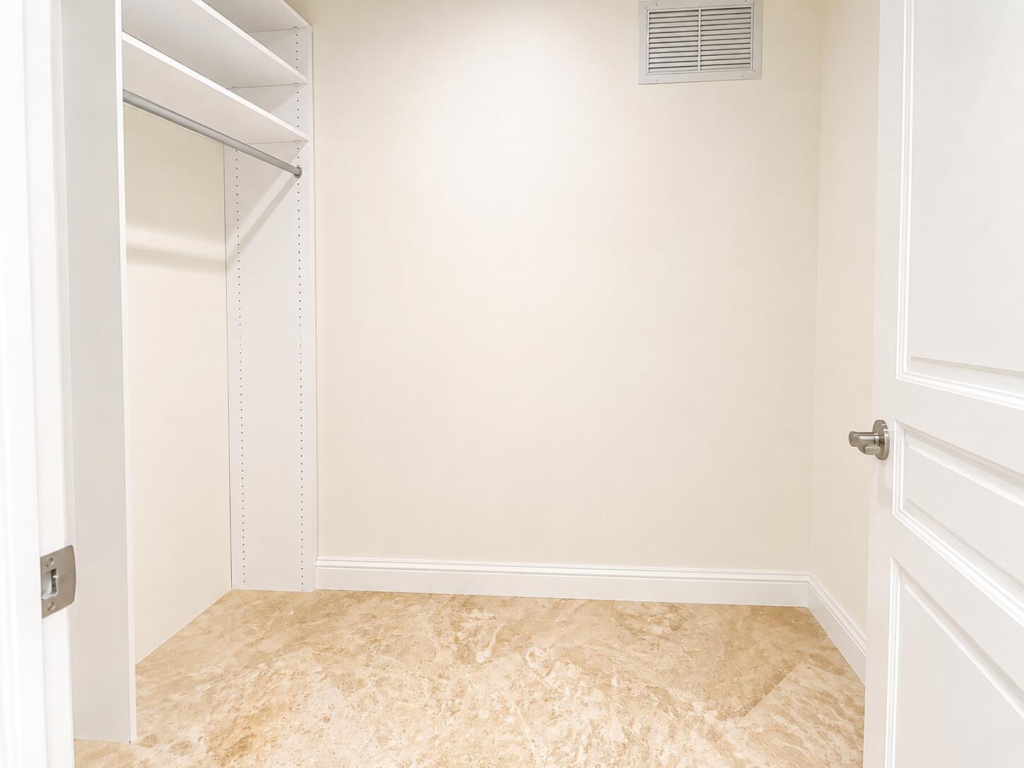 3800 N Ocean Drive 1450 — photo