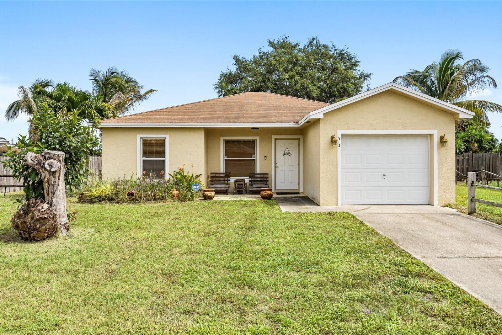 913 SE Forrest Park Drive — photo