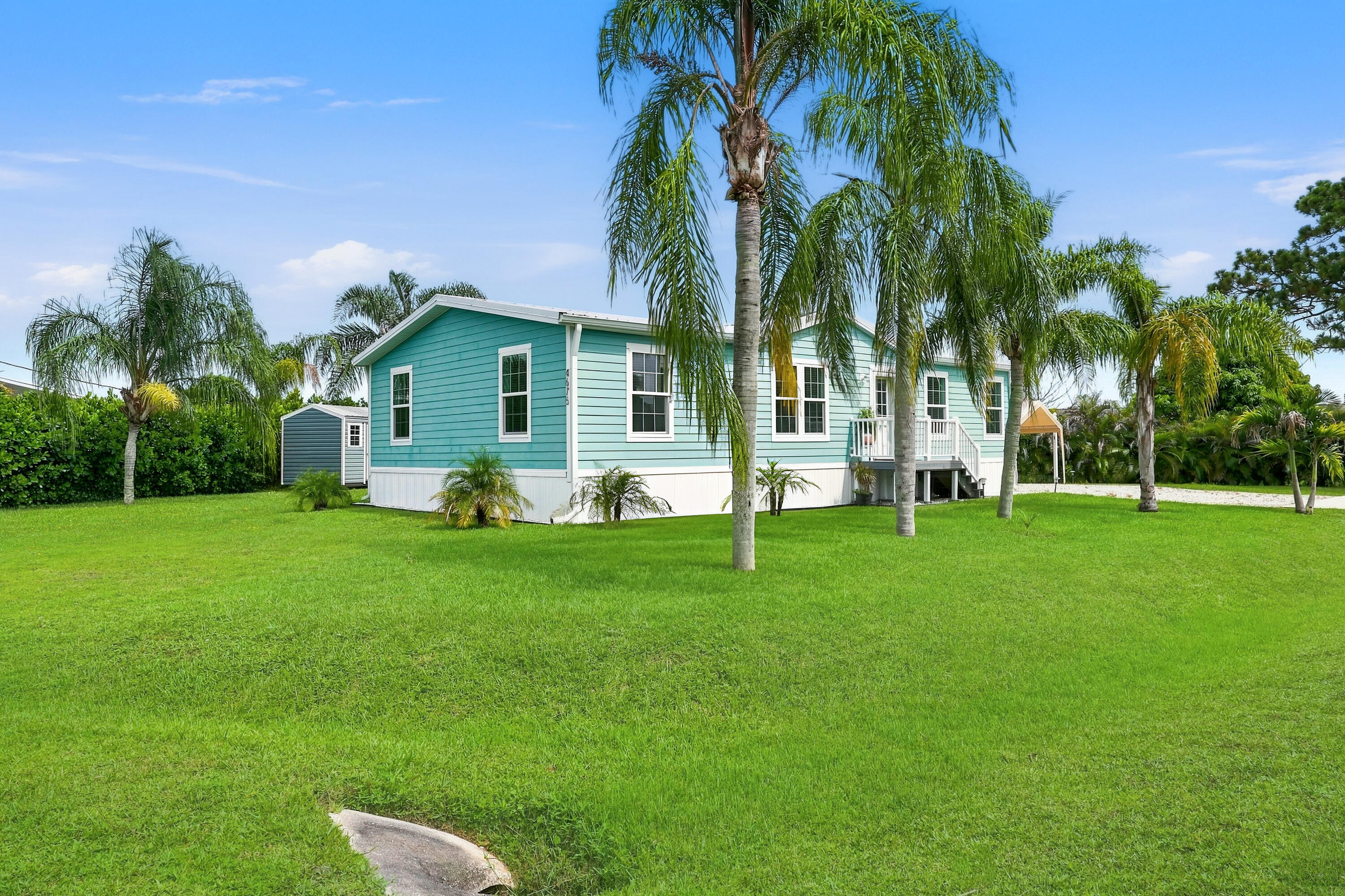 4675 SE Circle Way, Stuart, FL 34997 — photo 2