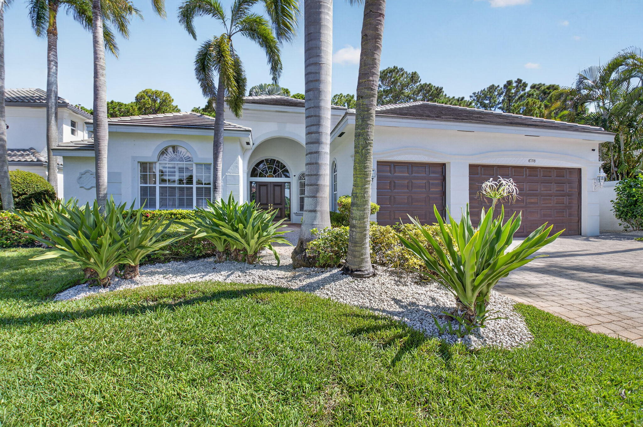 6718 Royal Orchid Circle — photo