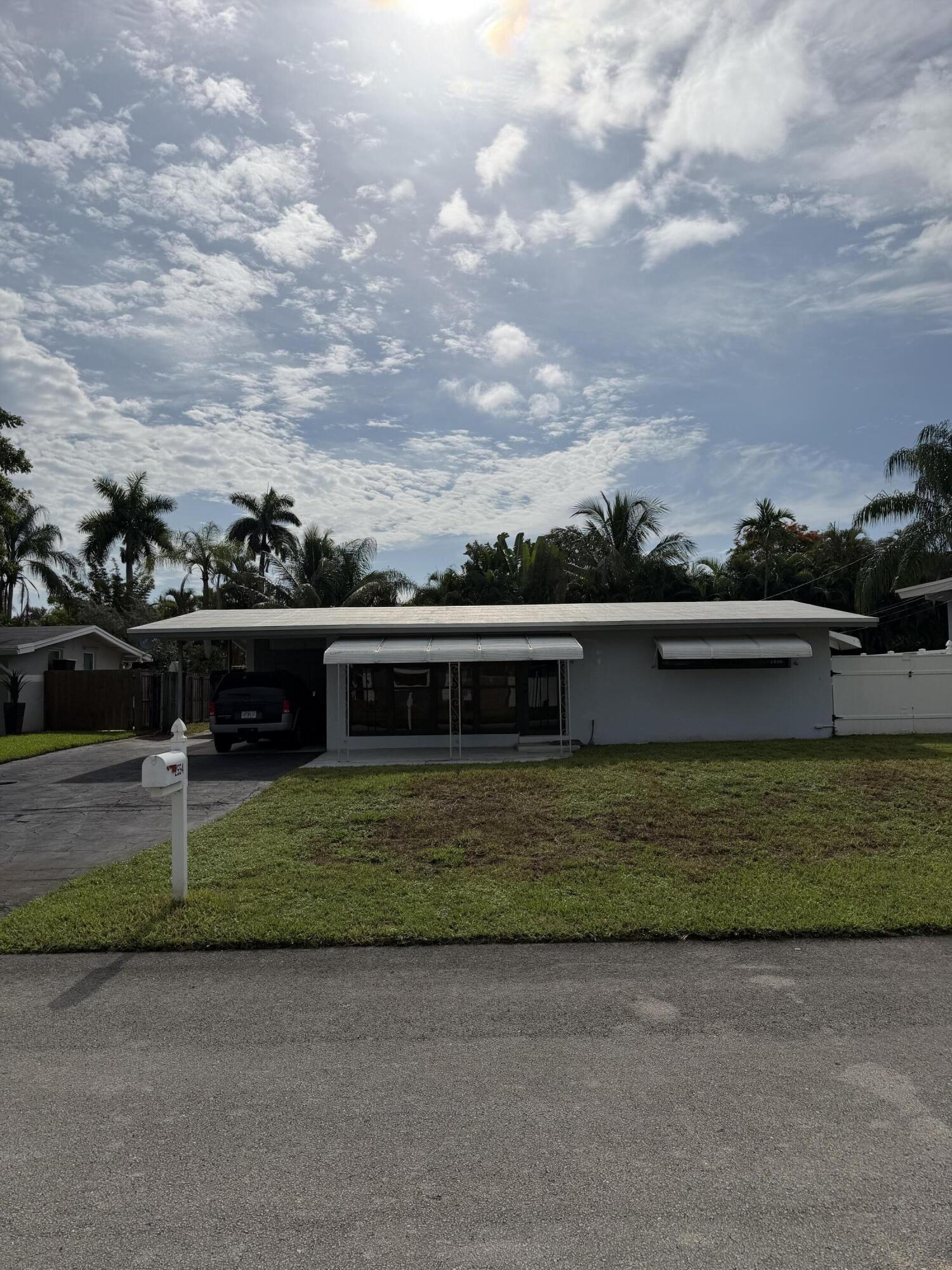 2554 Flamingo Lane — photo