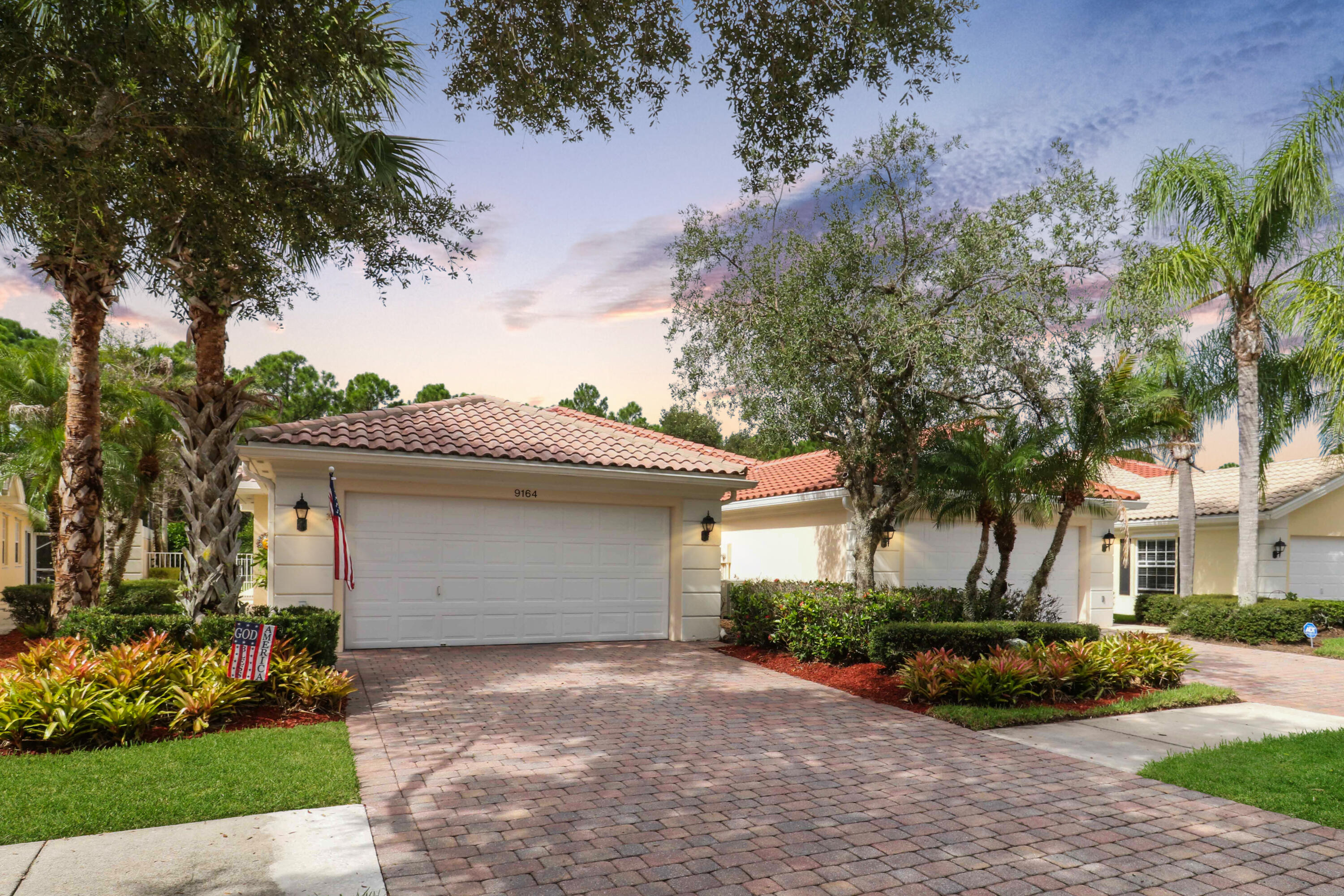 9164 SE Hawks Nest Court — photo