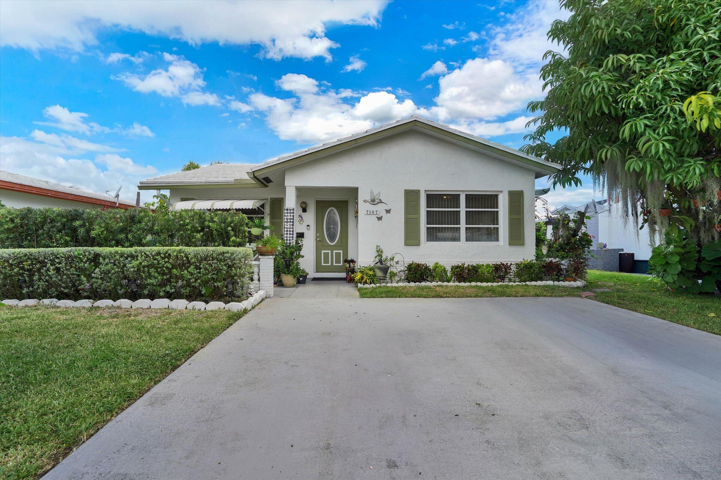 7107 NW 73rd Street — photo