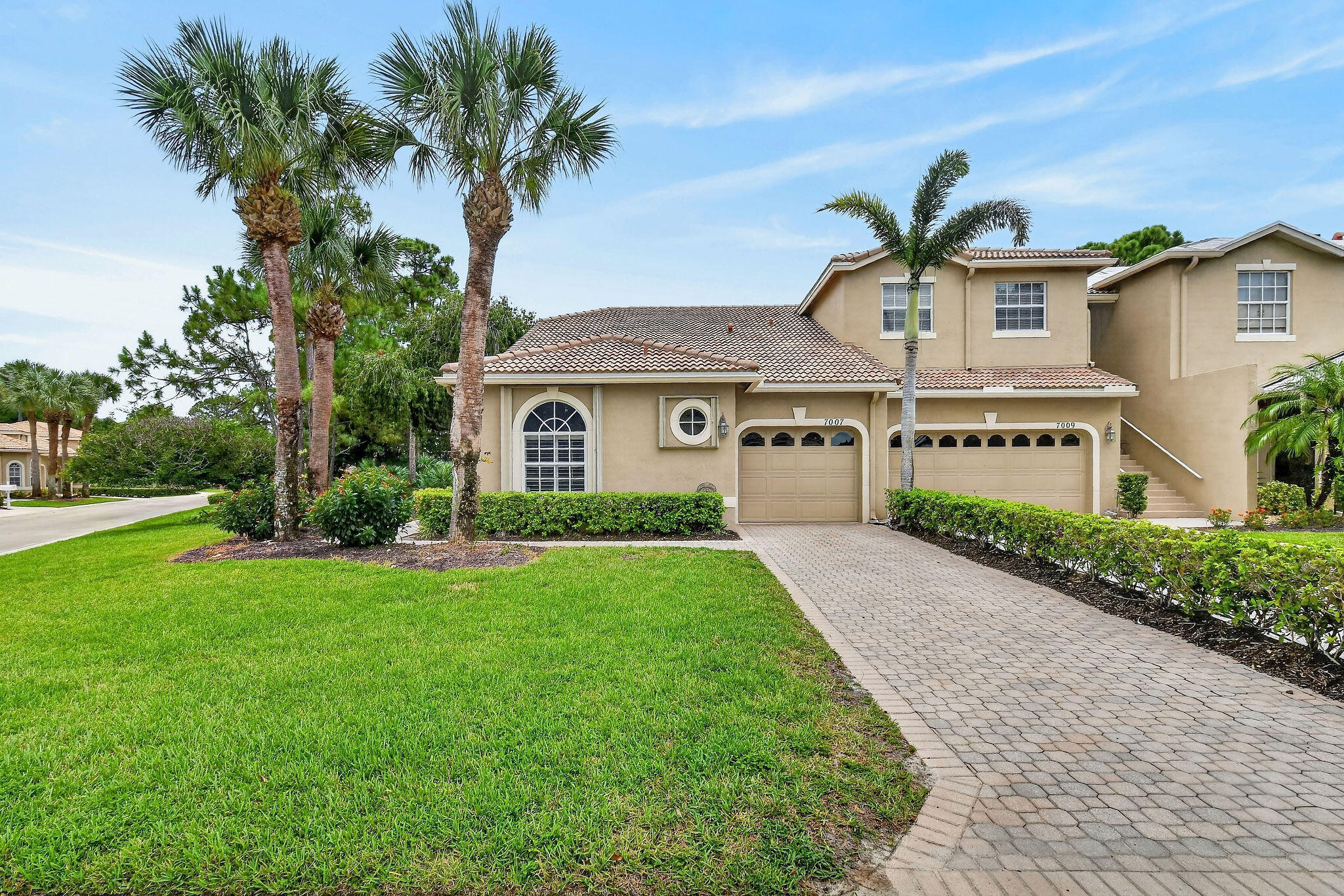 7007 Torrey Pines Circle — photo