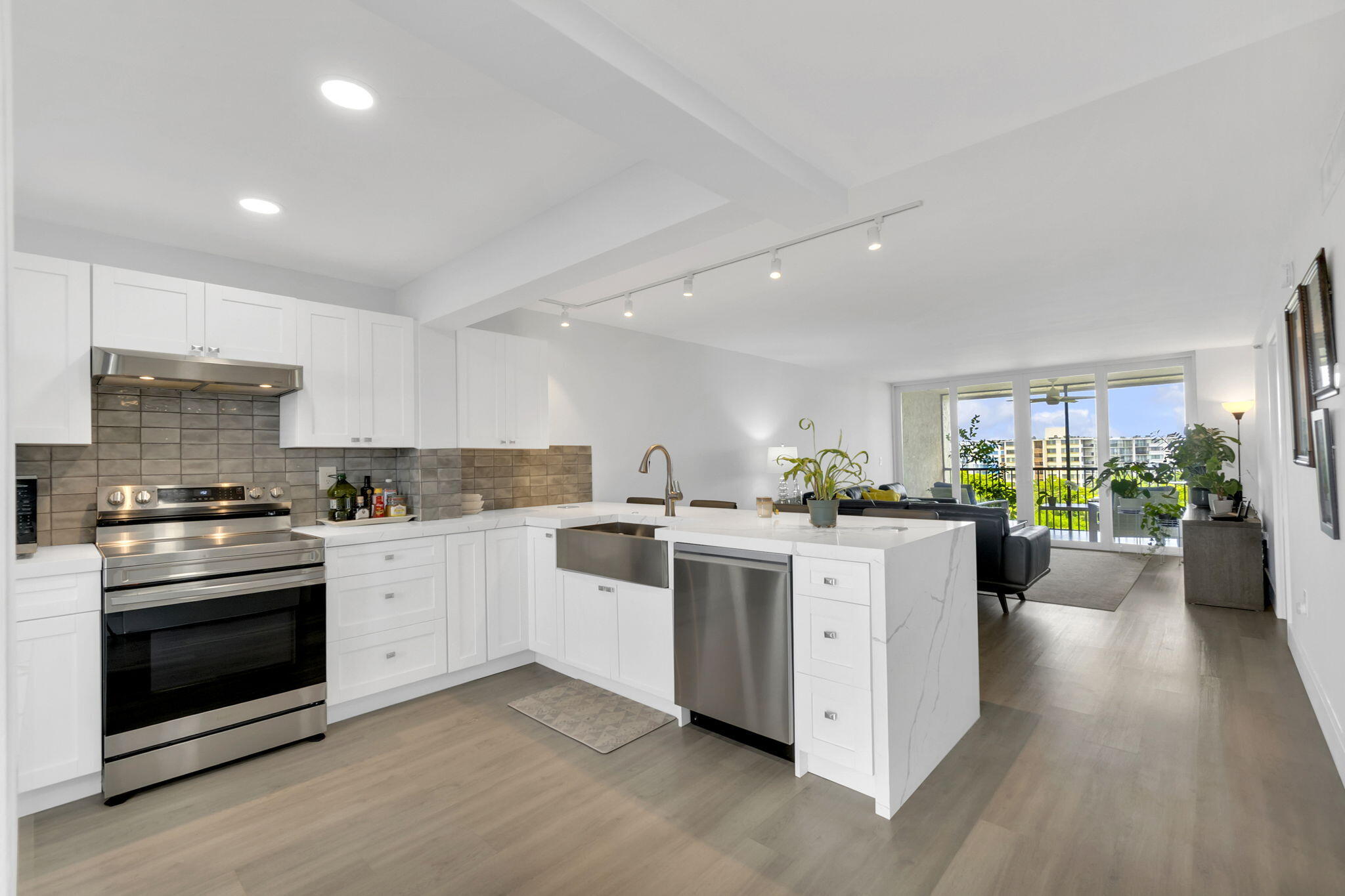 3940 Inverrary Boulevard 803-a — photo