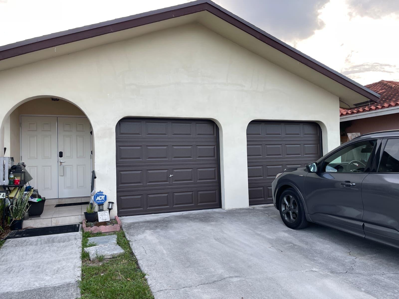 4874 SW 142nd Place — photo