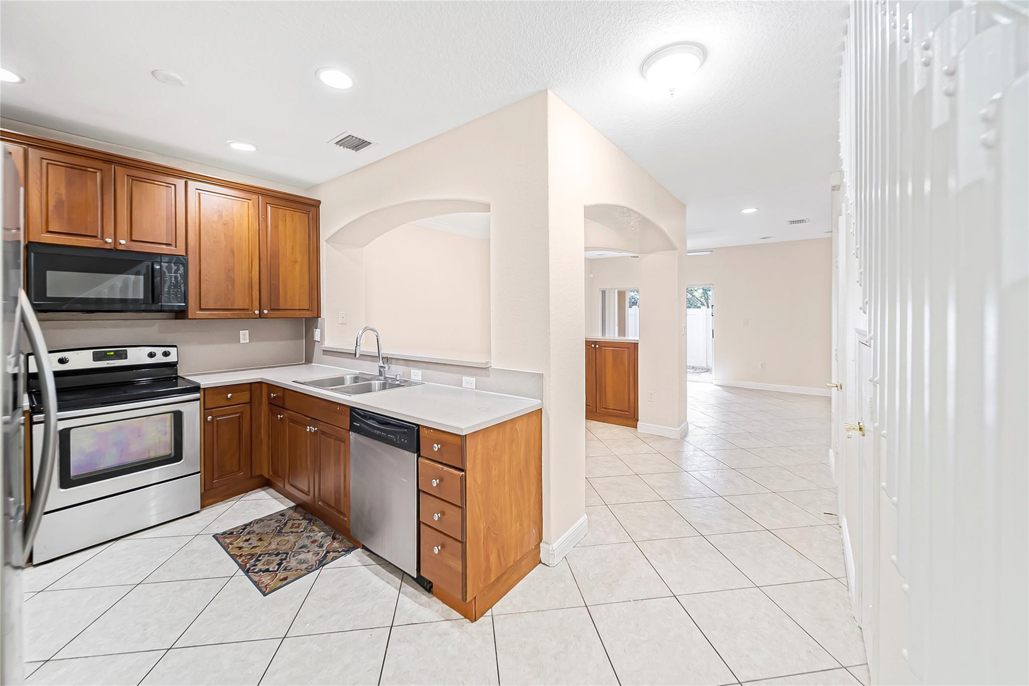 6603 Catalina Lane 0 — photo