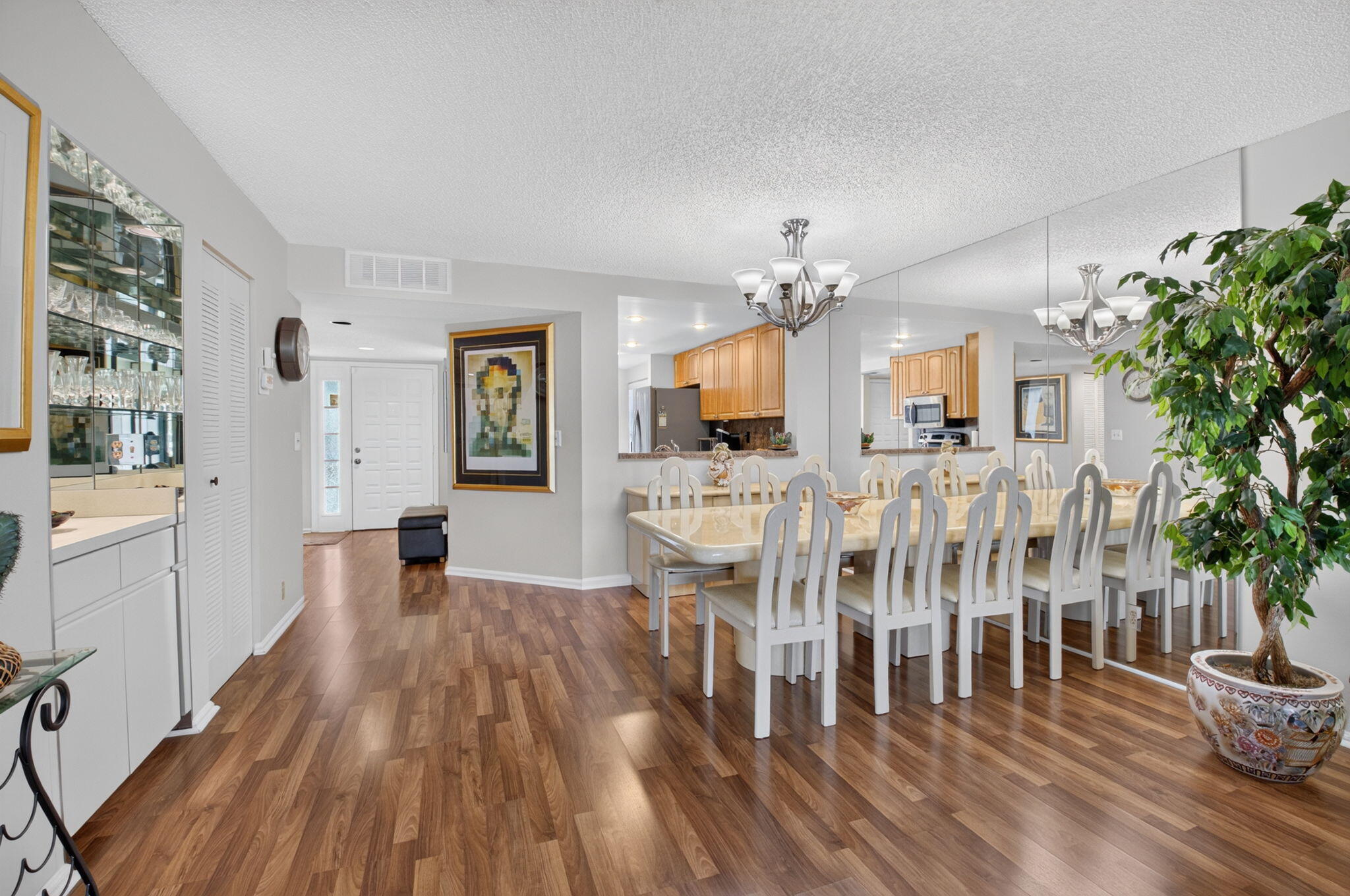 15831 Loch Maree Lane 5502 — photo