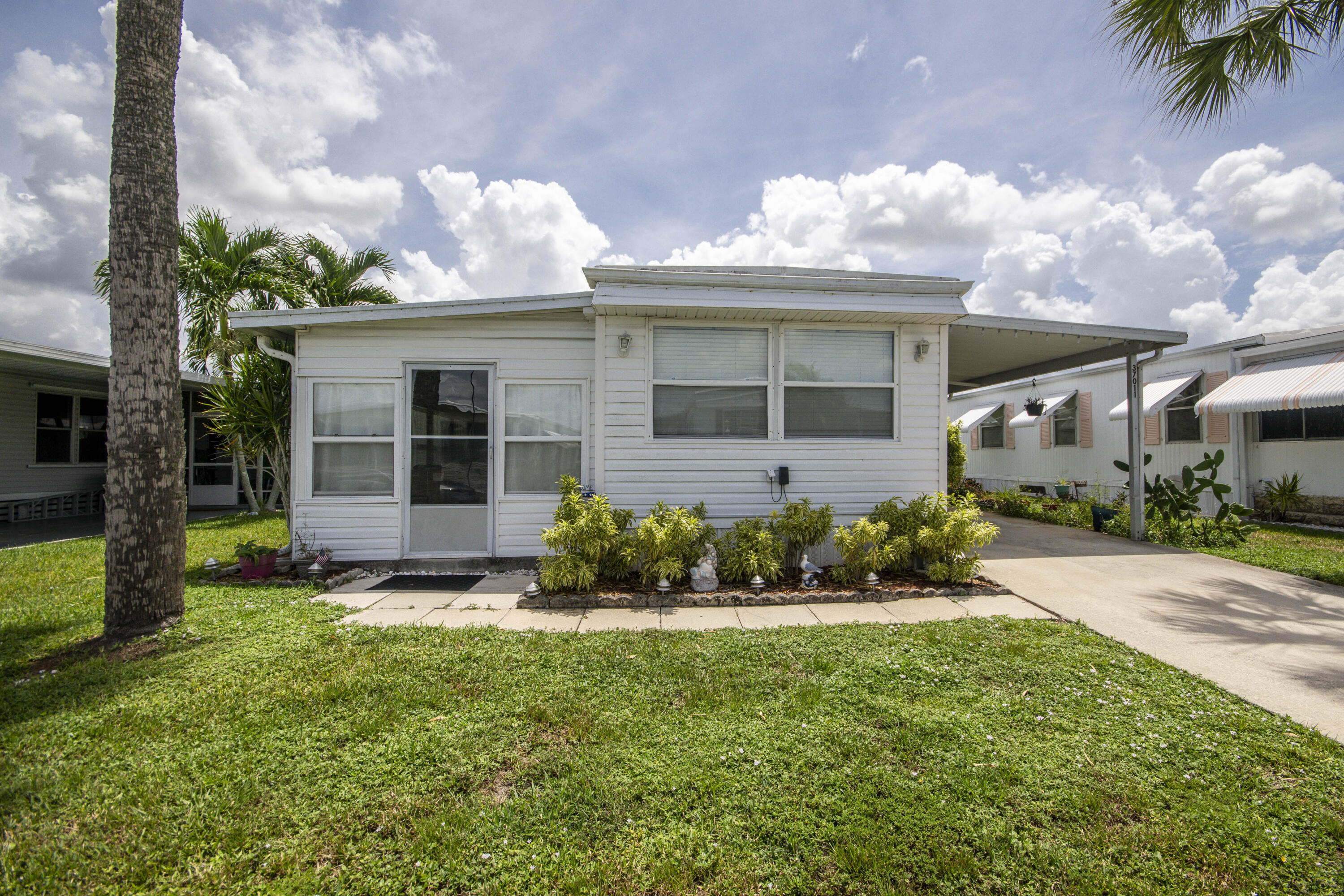 37011 Exuma Bay — photo