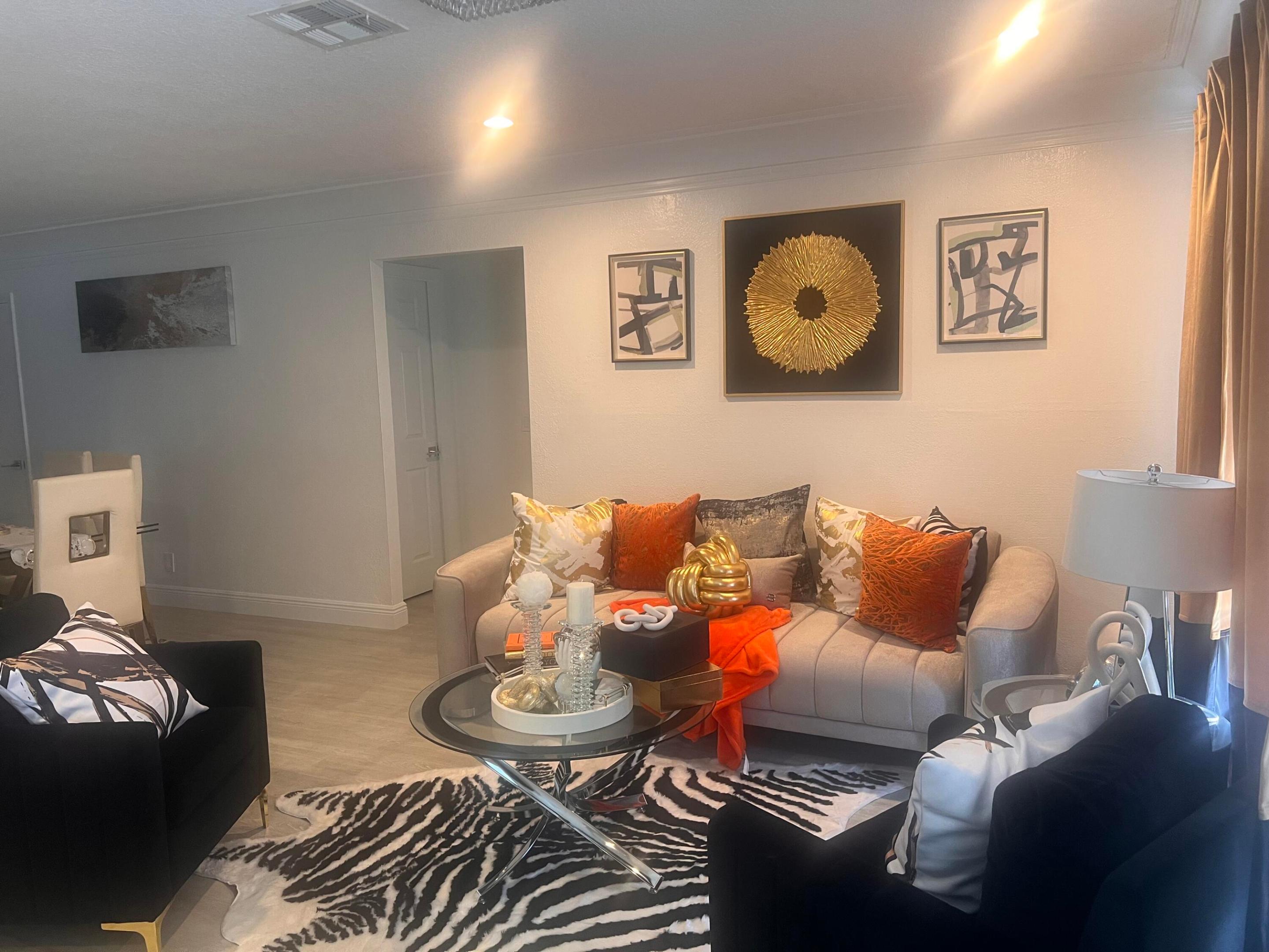 651 W Sample Road — photo