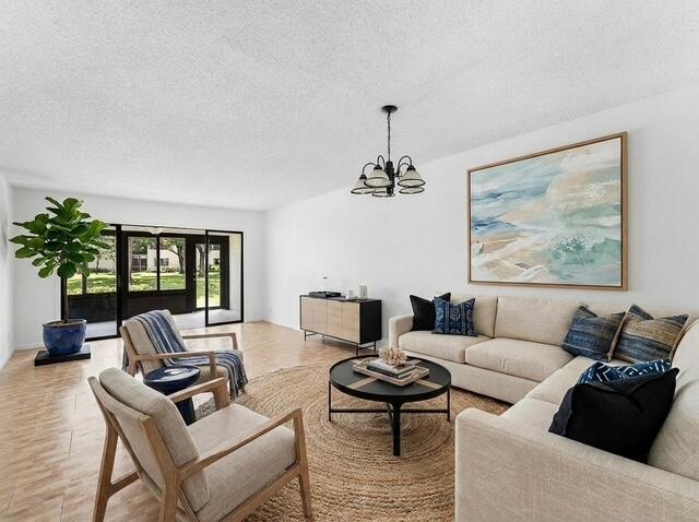 3349 Lucerne Park Drive — photo