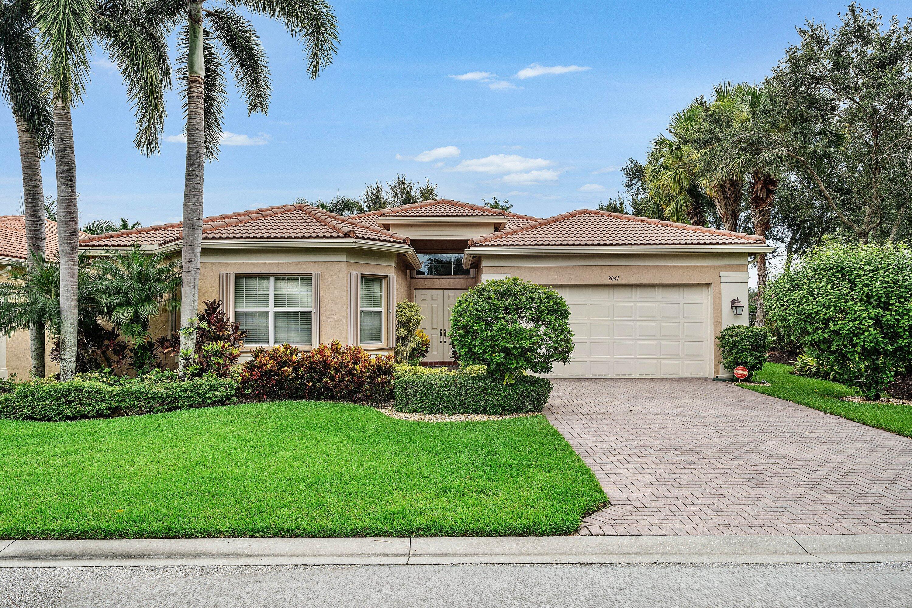 9041 Grayson Court — photo