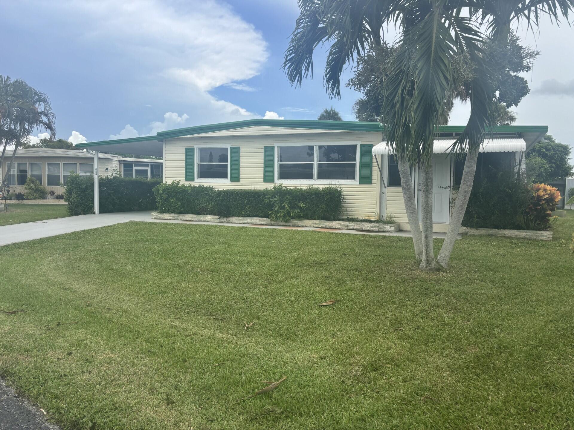 4435 Round Table Court — photo