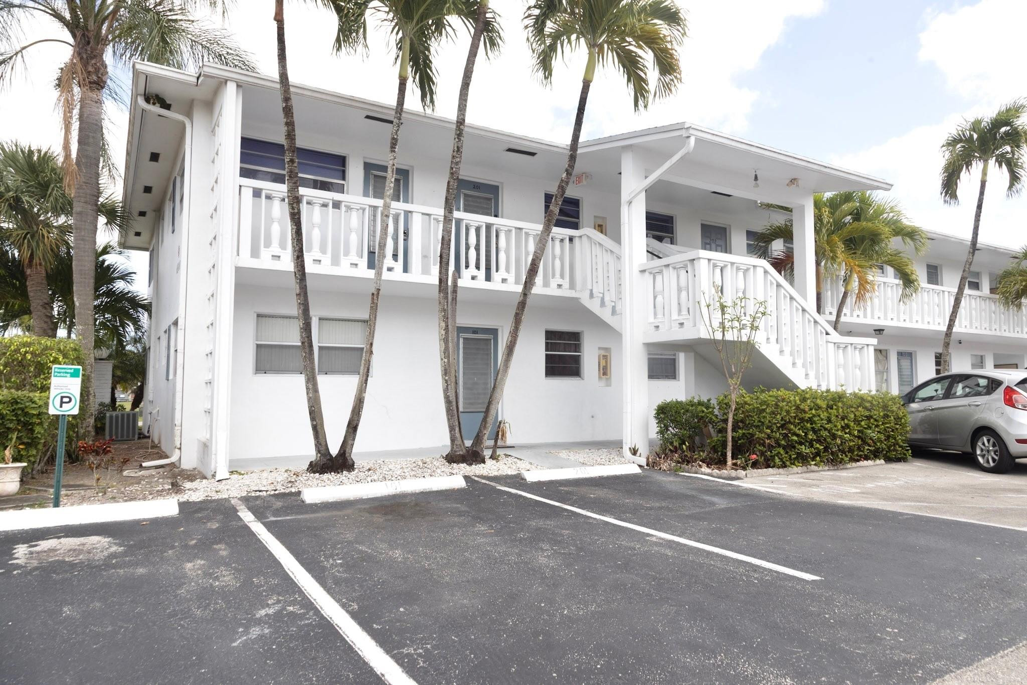 6500 Winfield Boulevard Unit 201 — photo