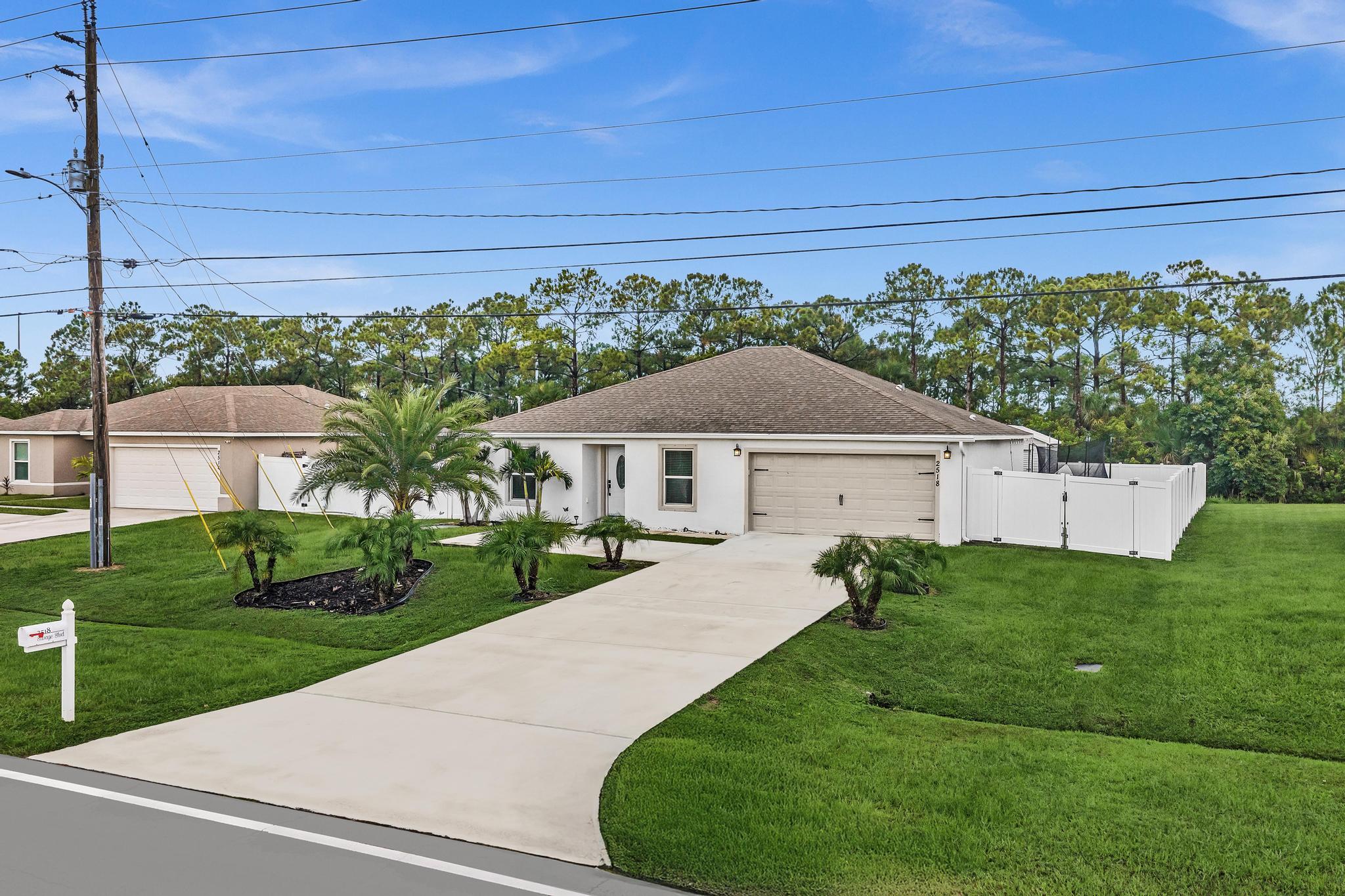 2518 SW Savage Boulevard — photo