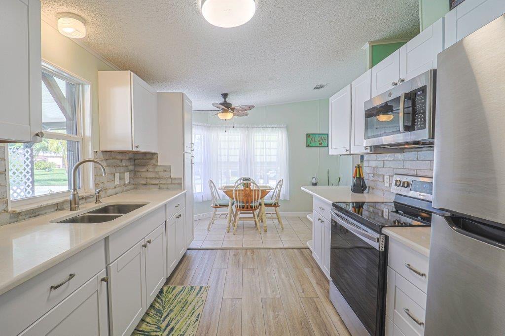 471 Ann Marie Circle — photo