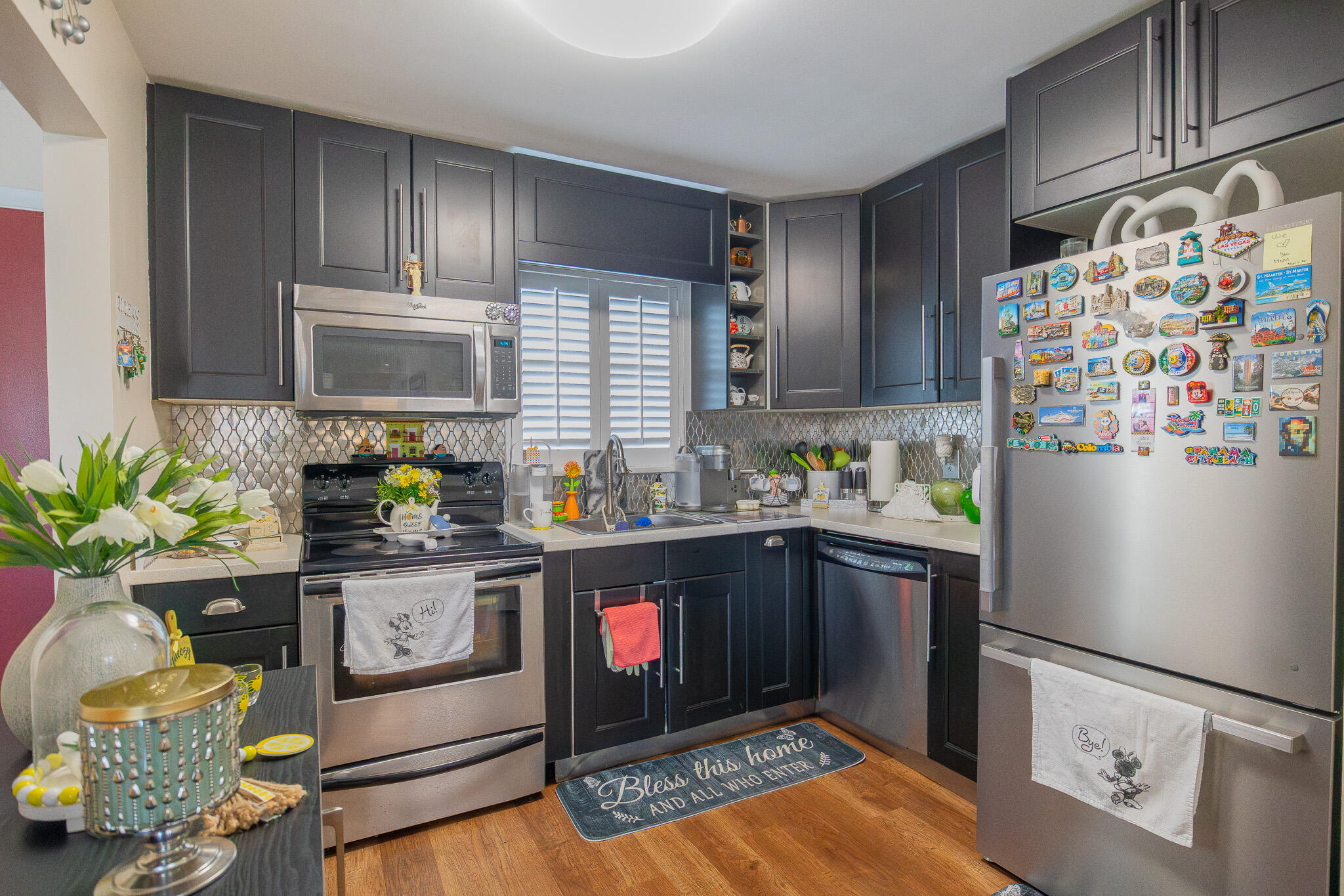 715 Lori Drive 303 — photo