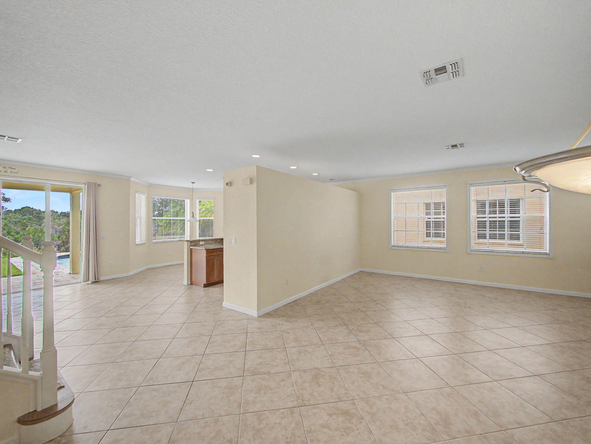 11728 SW Bennington Circle — photo