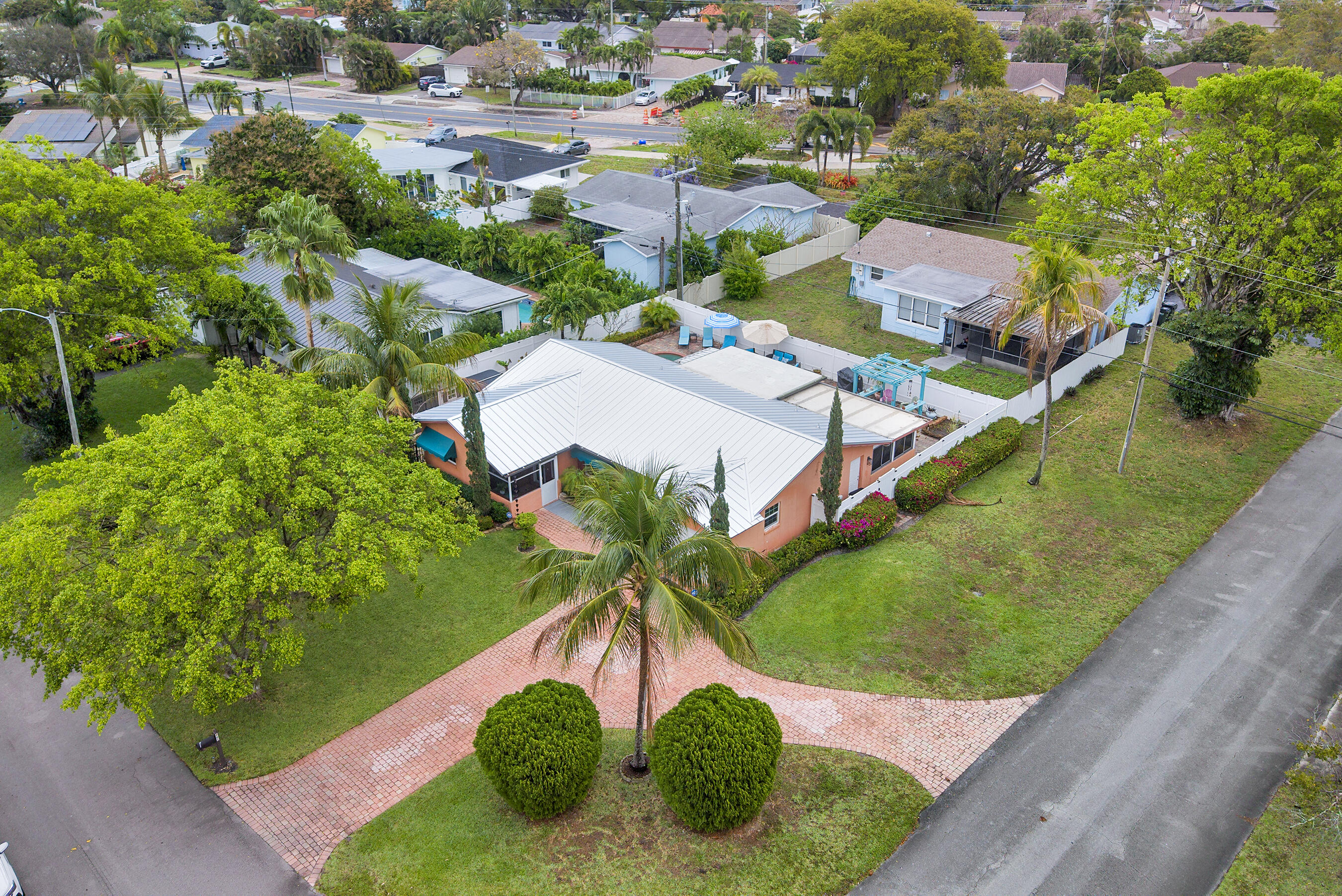 661 Eagle Circle — photo
