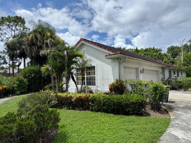 18554 SE Old Trail Drive E — photo