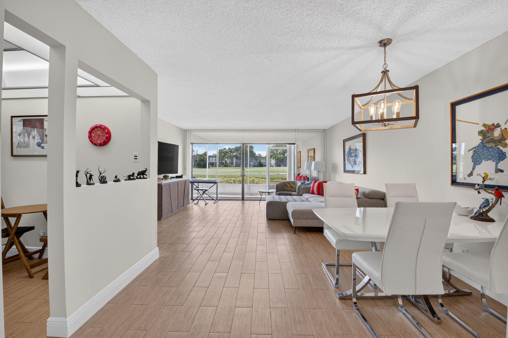 441 Piedmont J 441 — photo