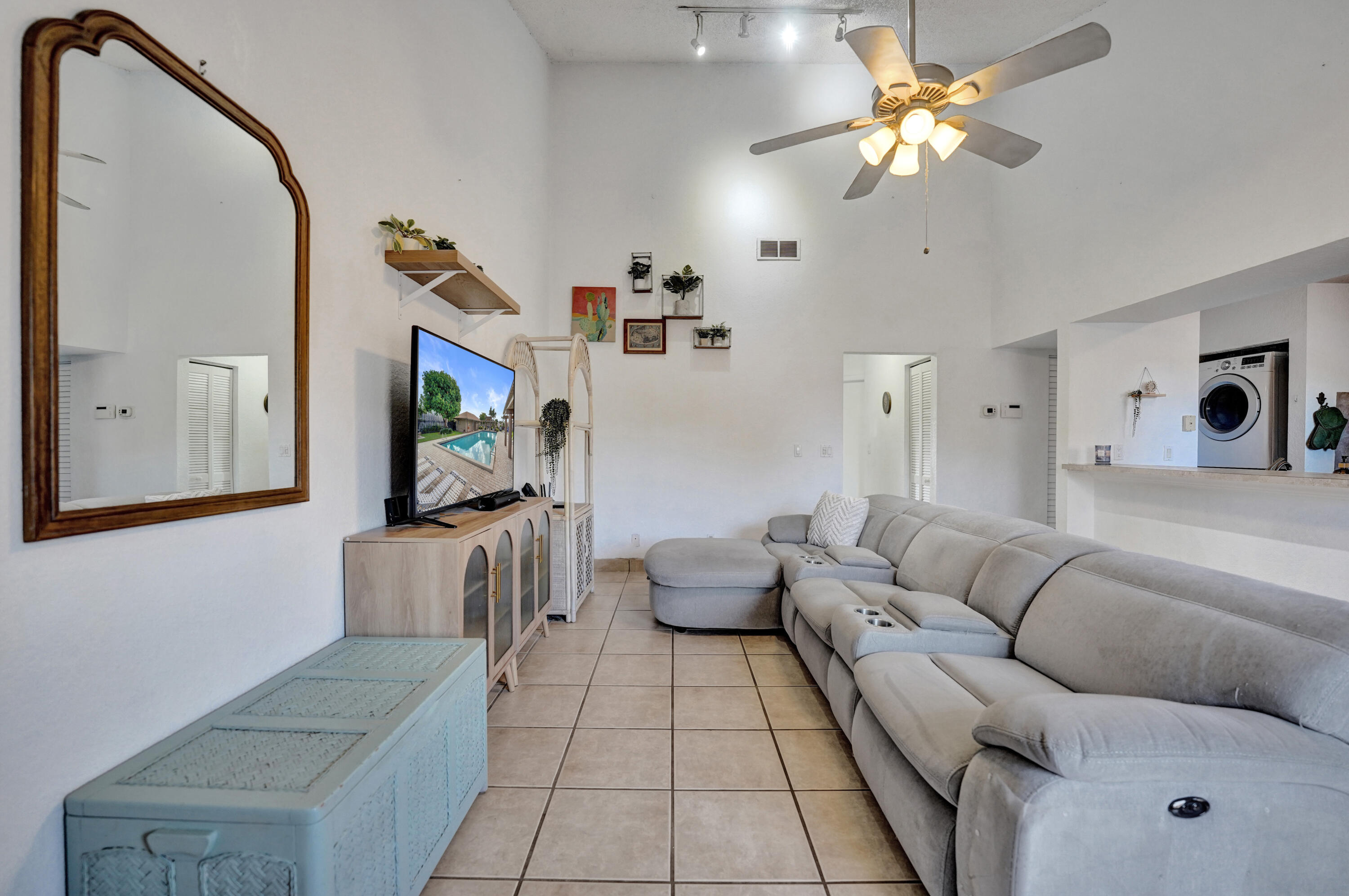 Home in Davie, FL 33324 — photo 3