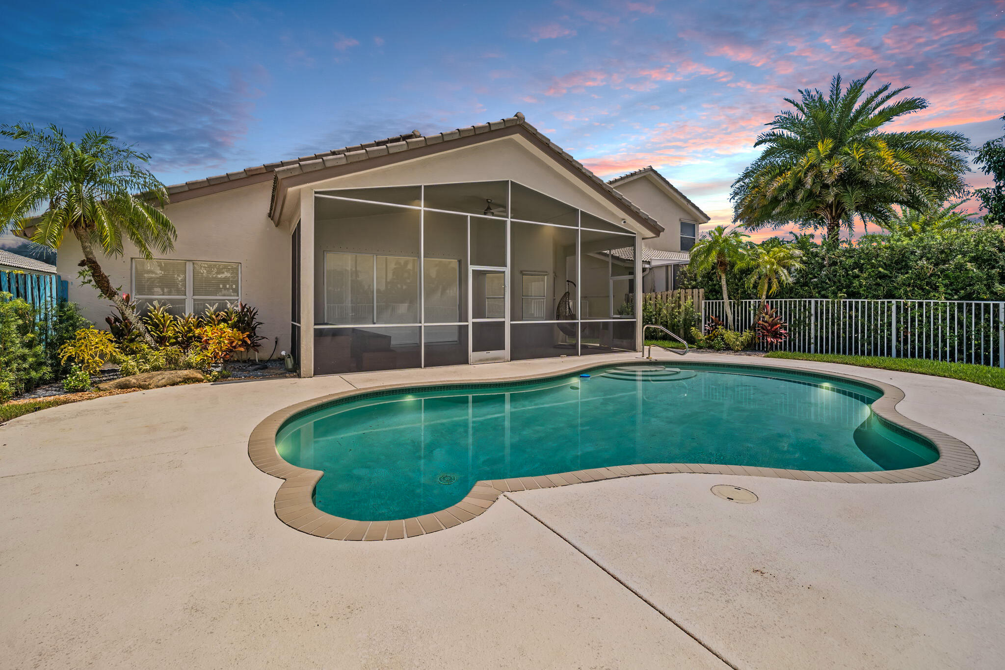 3526 Old Lighthouse Circle — photo