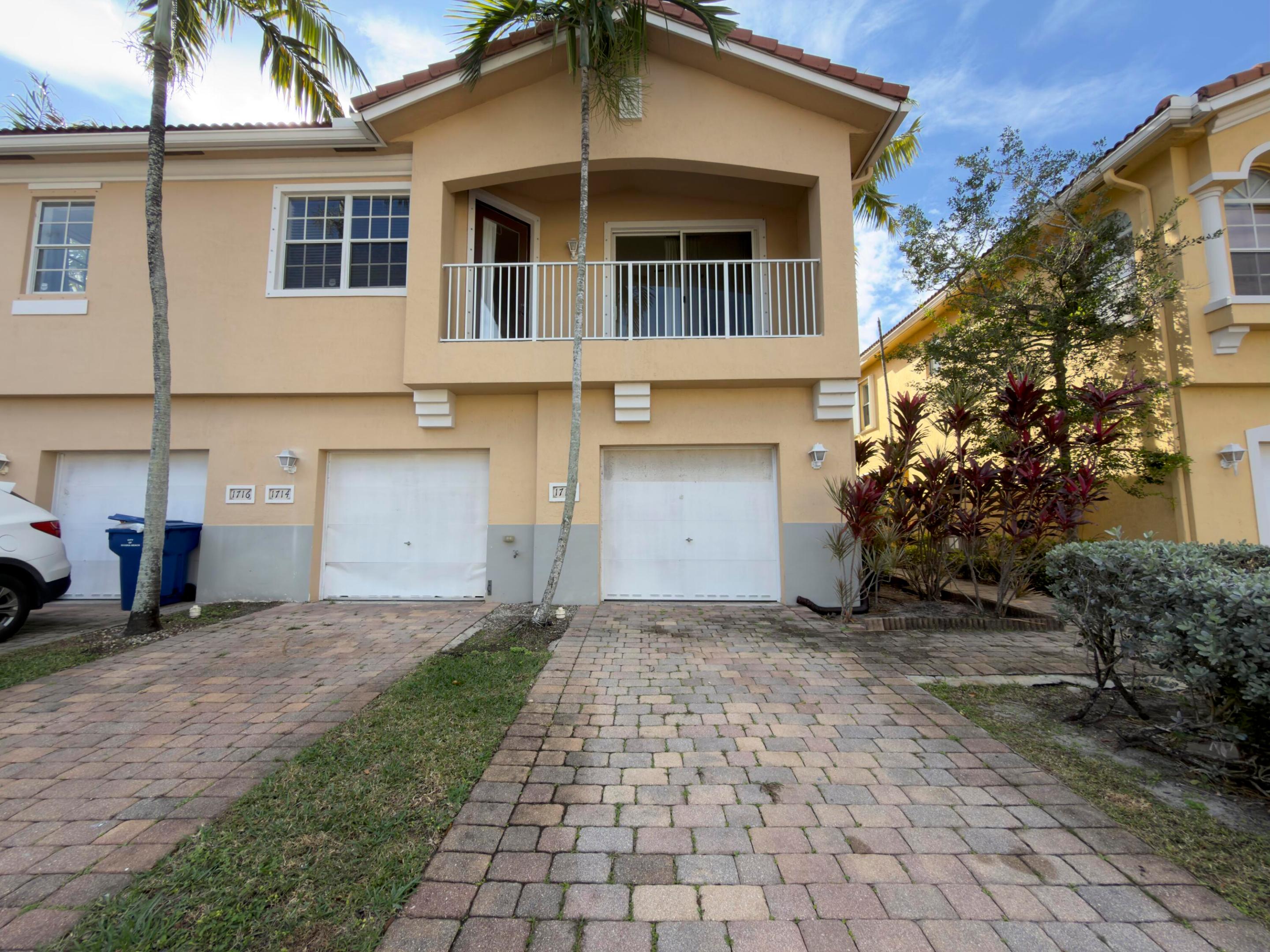 1712 Carvelle Drive — photo