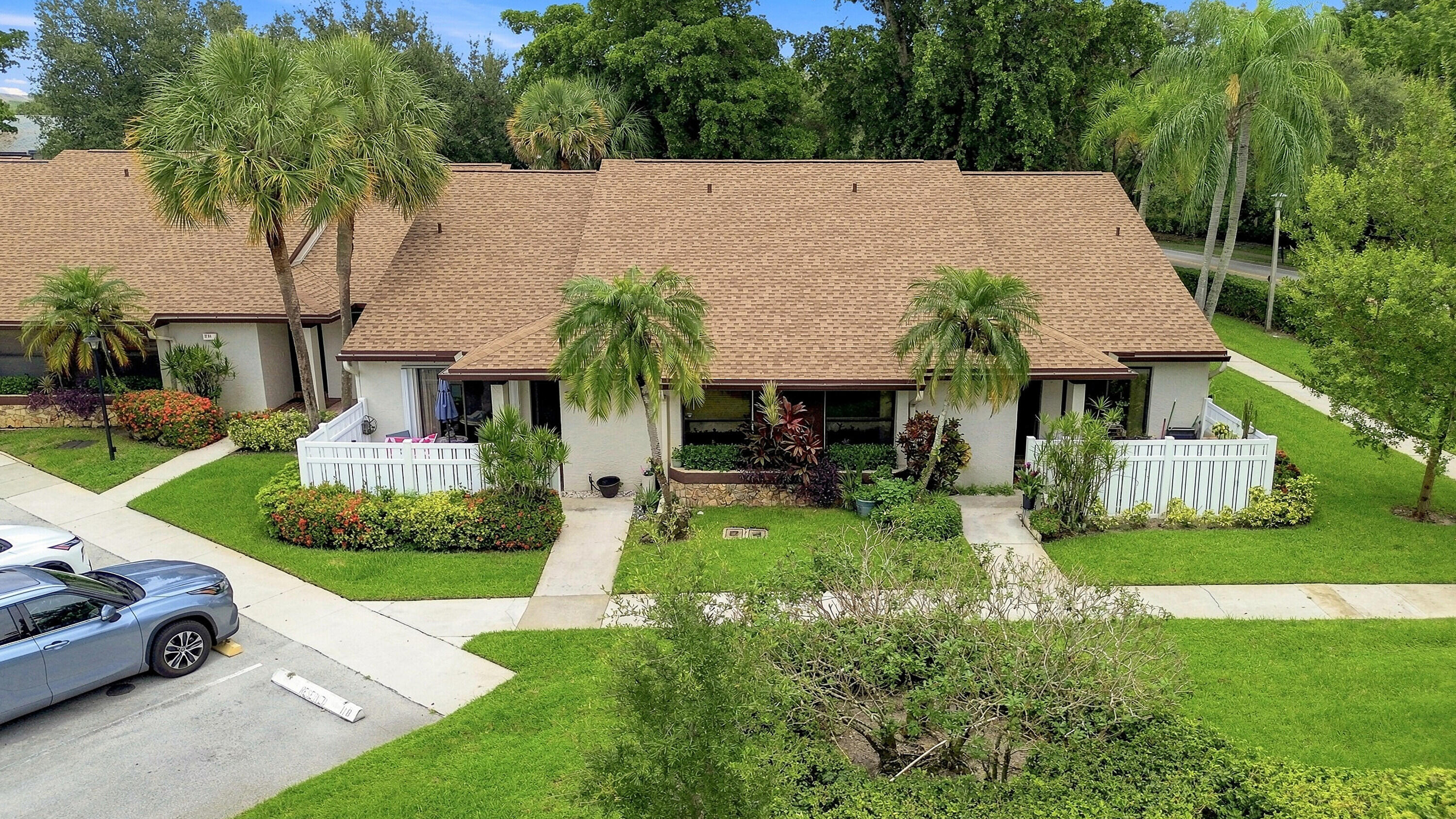 3200 Carambola Circle S — photo