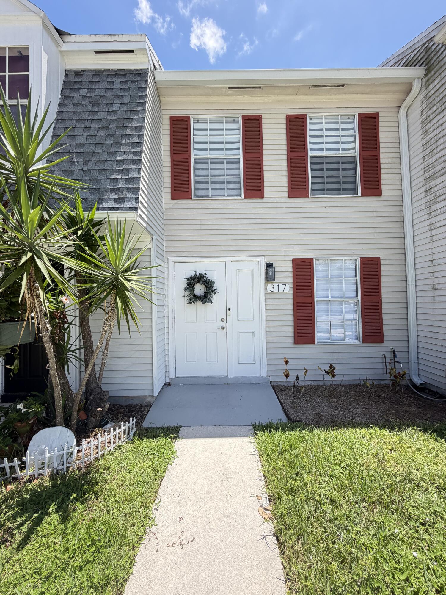 317 Georgian Park Drive — photo