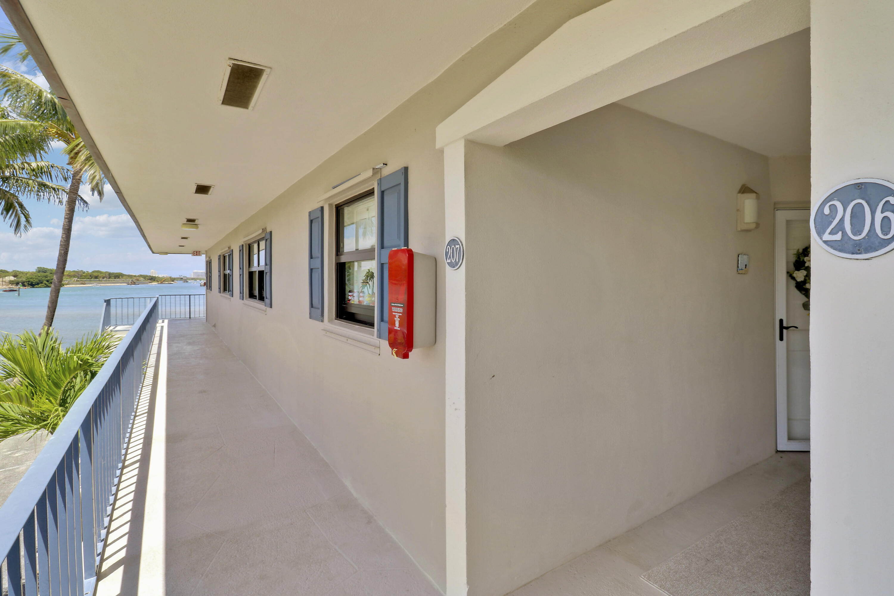 755 Saturn Street I206 — photo