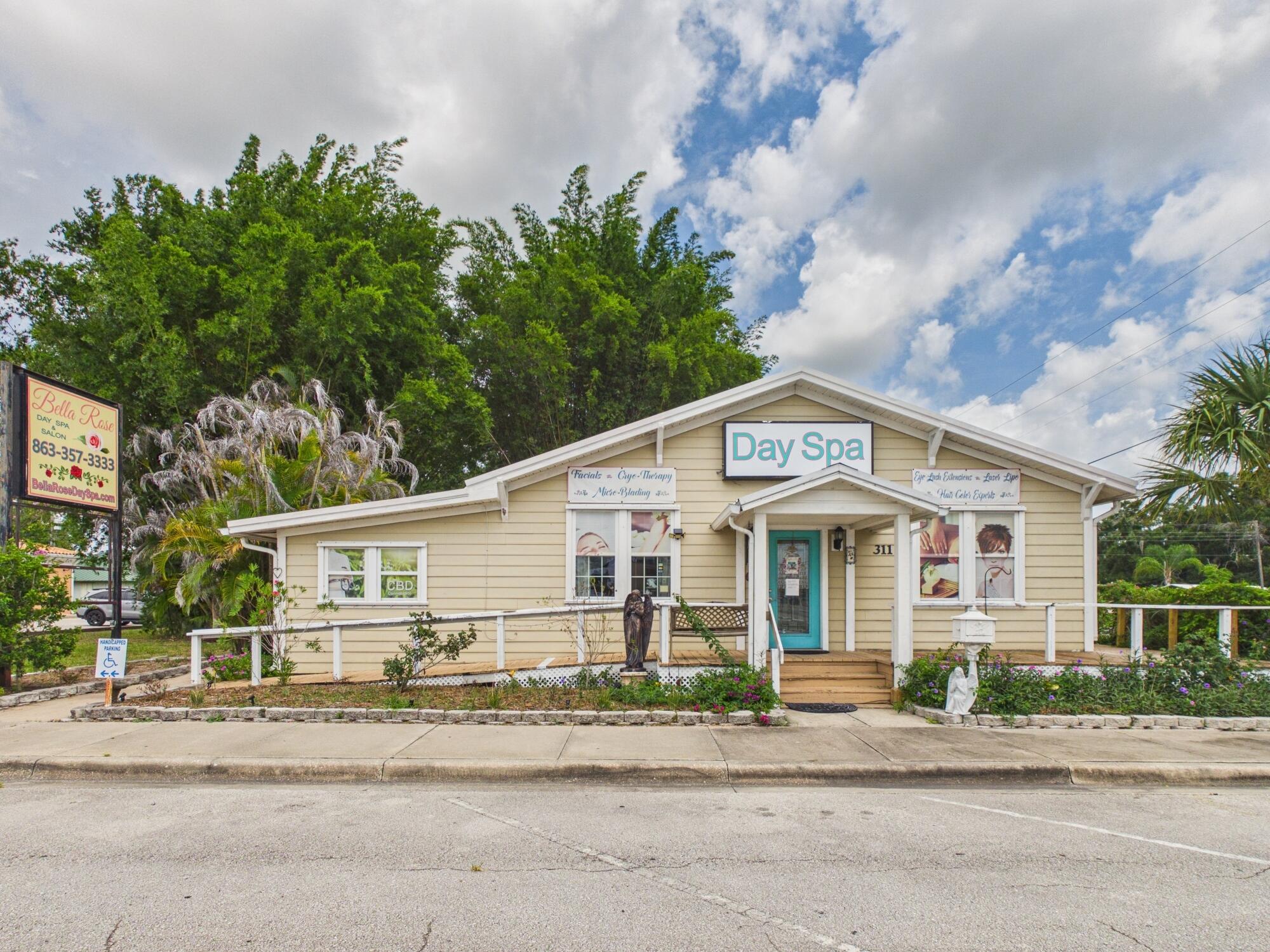 311 NE 2nd Street, Okeechobee, FL — photo