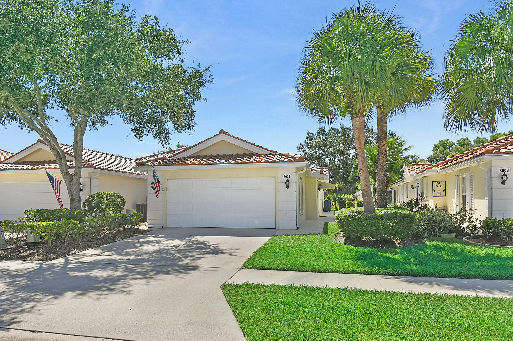8016 SE Peppercorn Court — photo