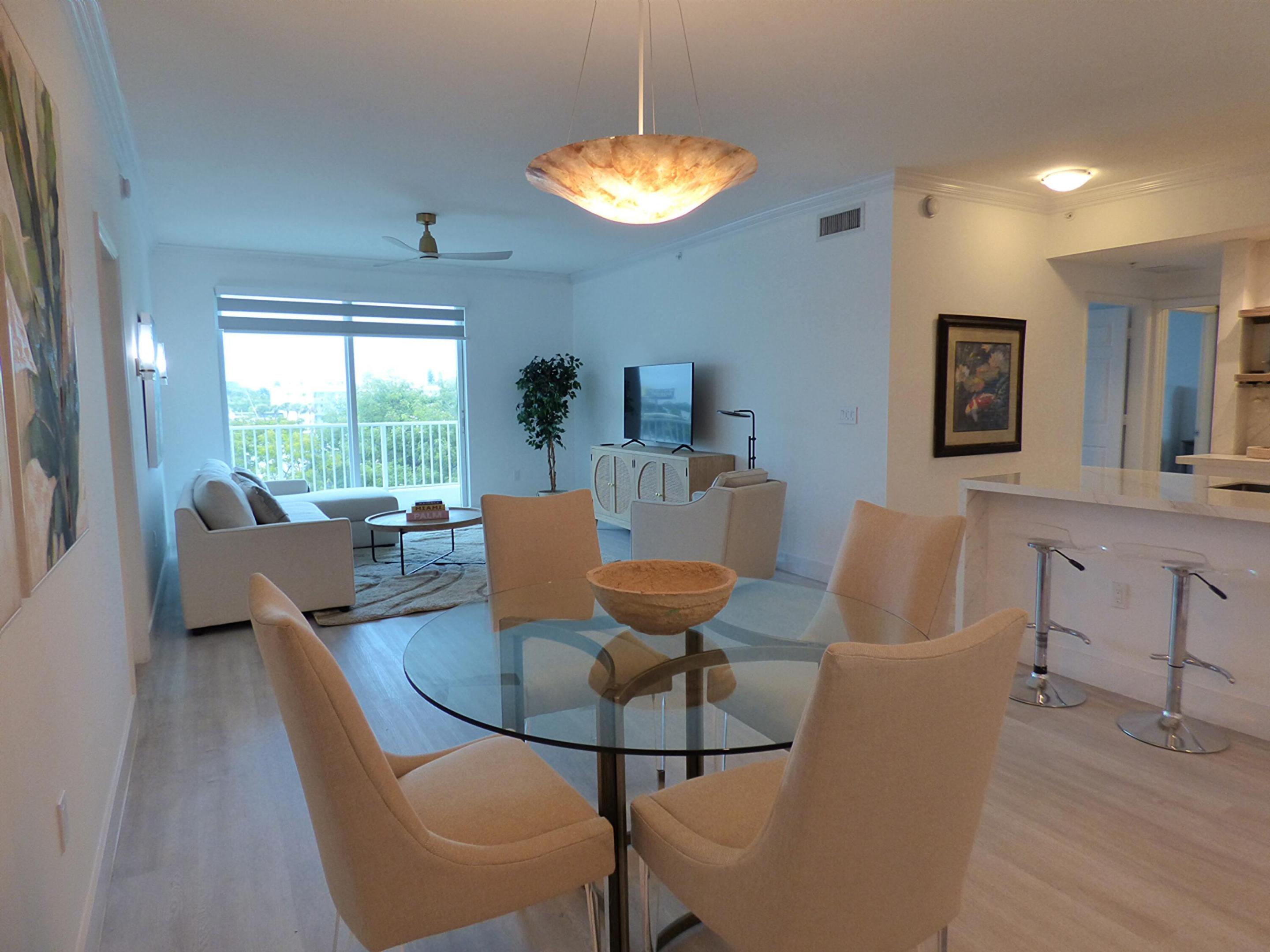 802 W Windward Way 303 — photo