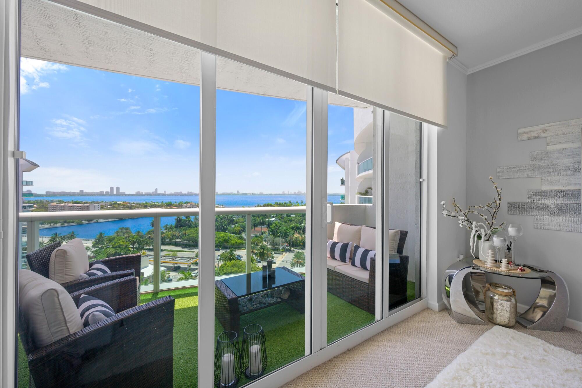 7900 Harbor Island Drive 1517 — photo