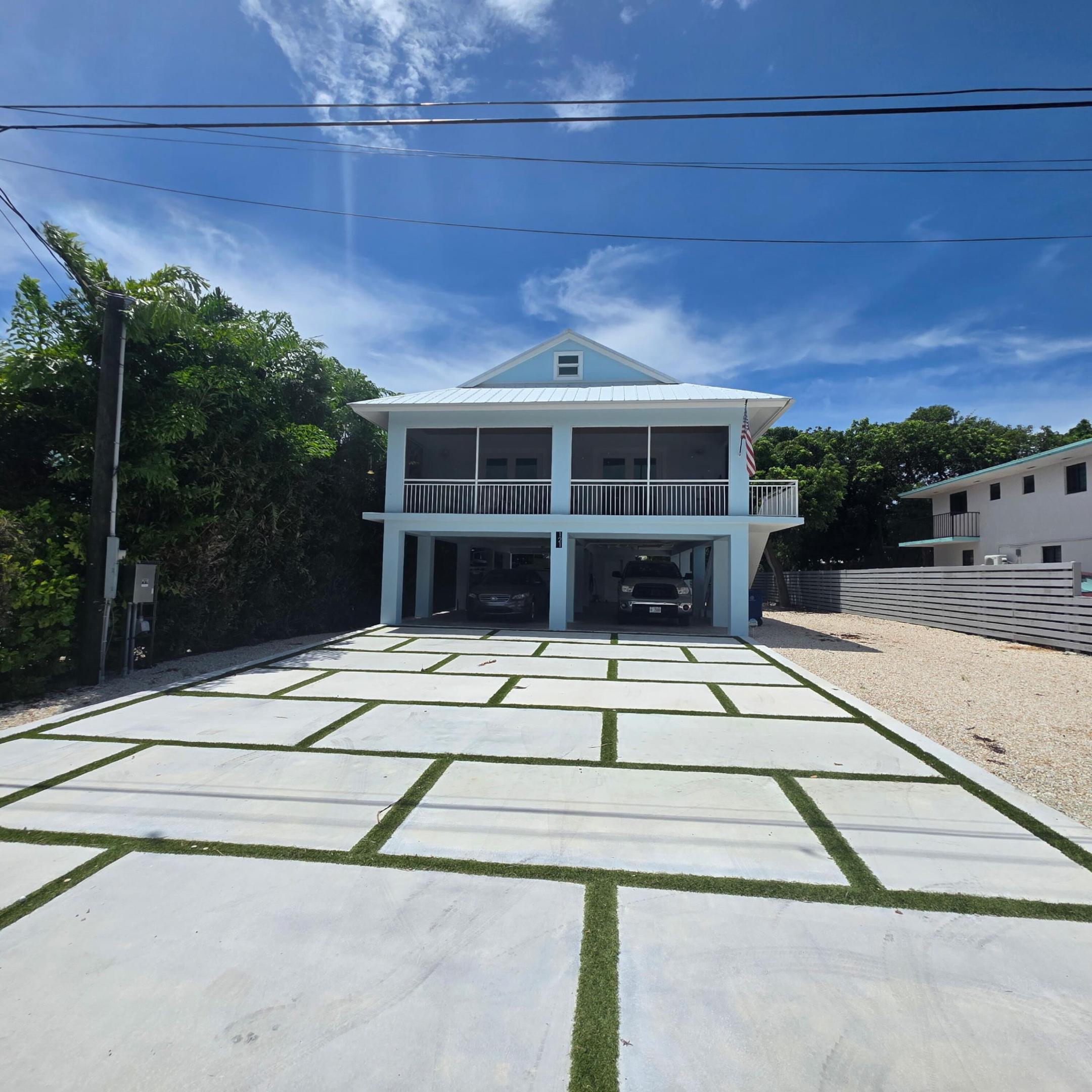121 Dove Lake Drive — photo