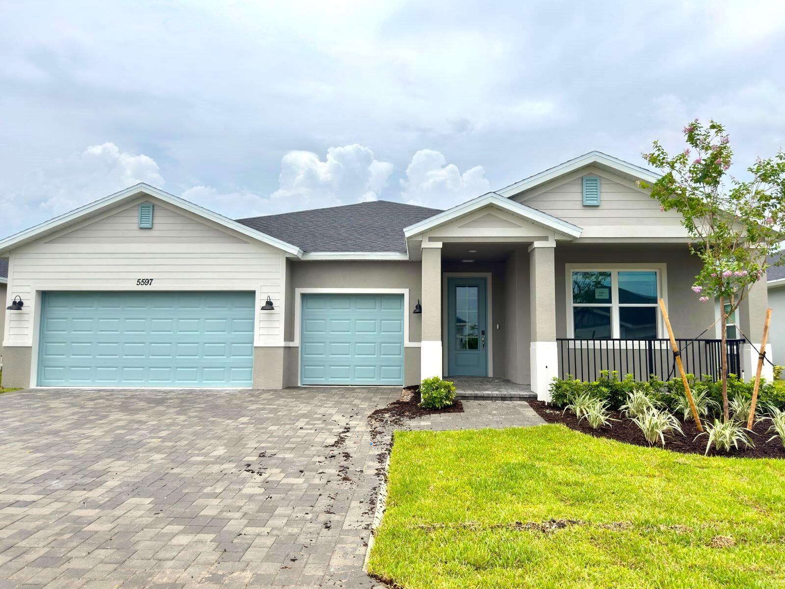 5597 Hampton Park Circle — photo