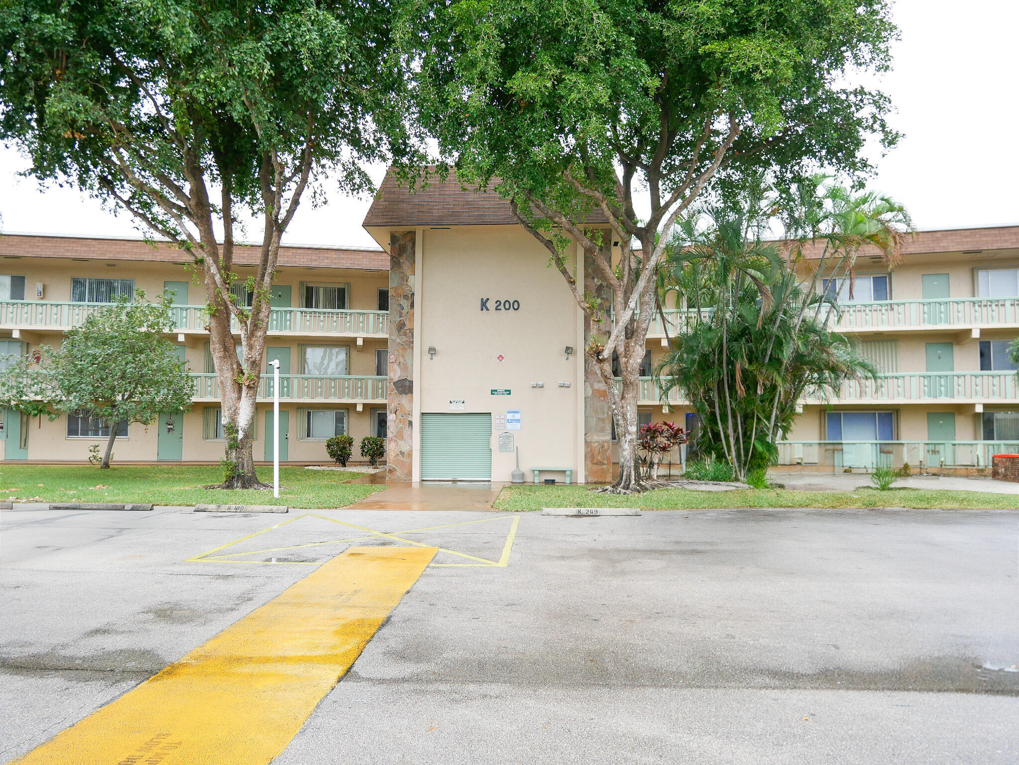 200 Village Green Circle E K 311 — photo