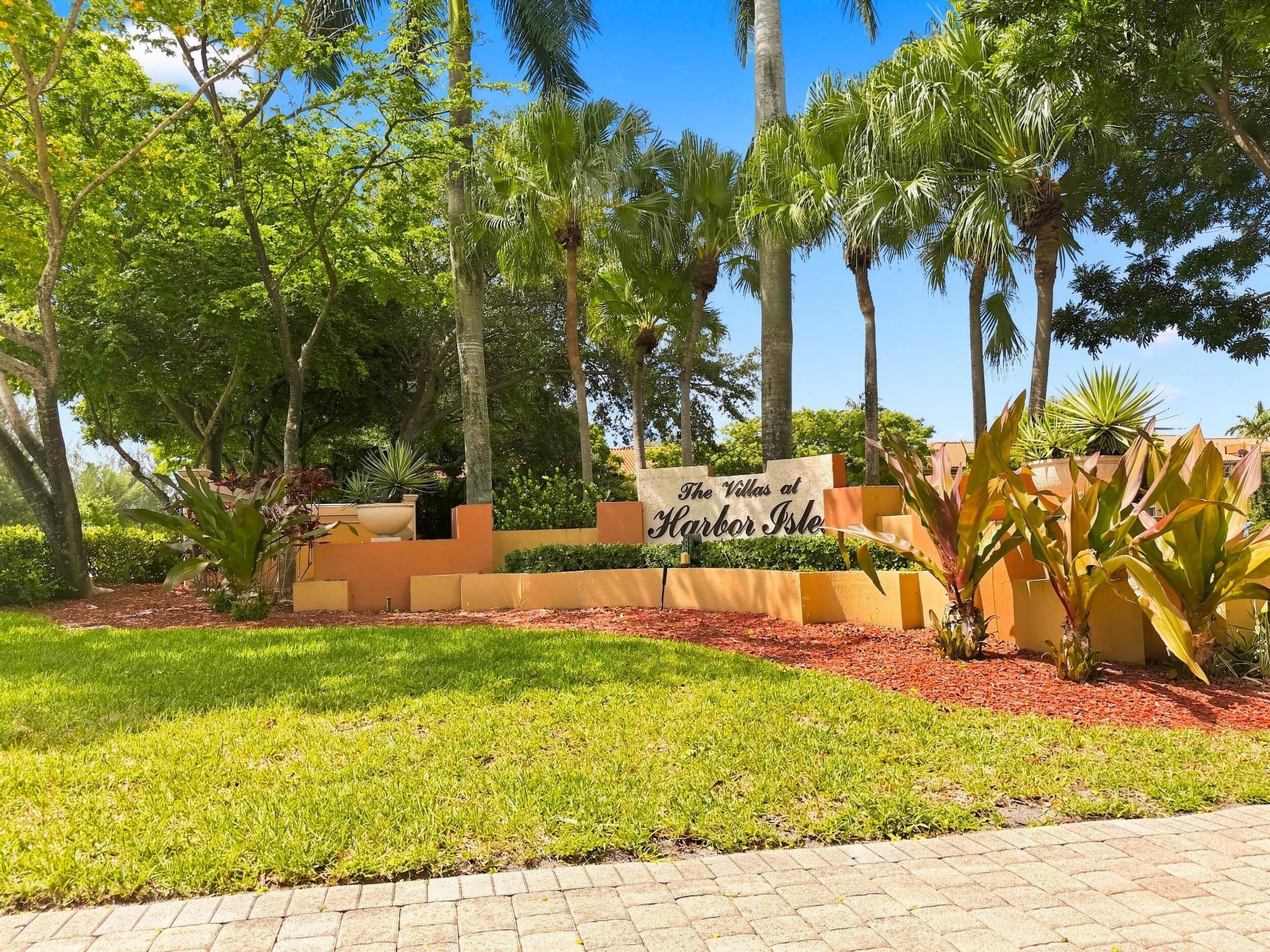 2107 Anchor Court — photo