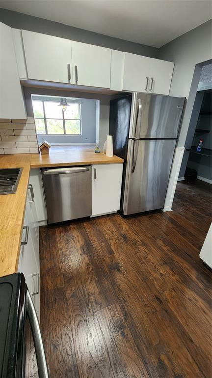 2320 S Cypress Bend Drive 401 — photo