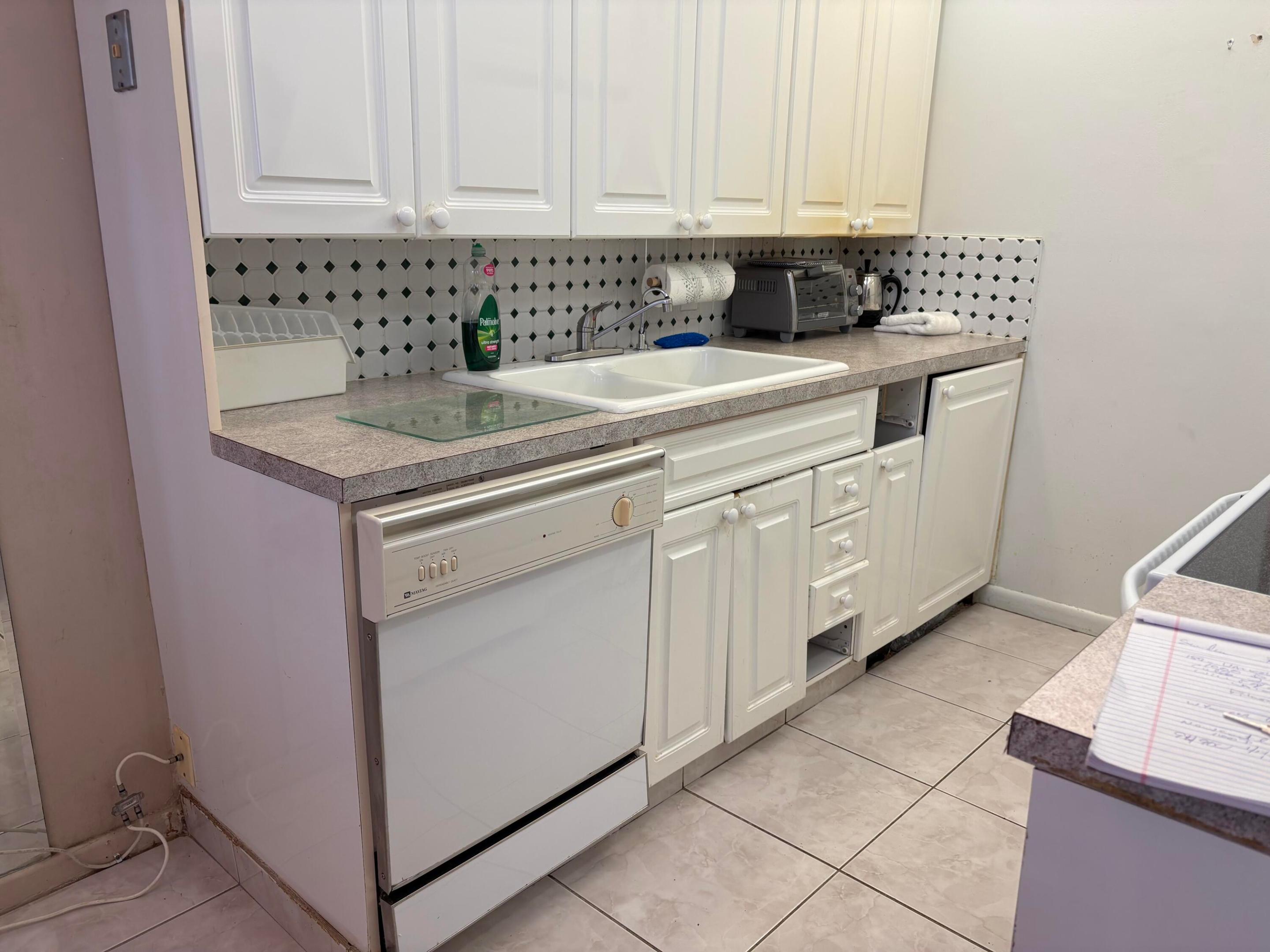 3076 Guildford E, Boca Raton, FL 33434 — photo 3