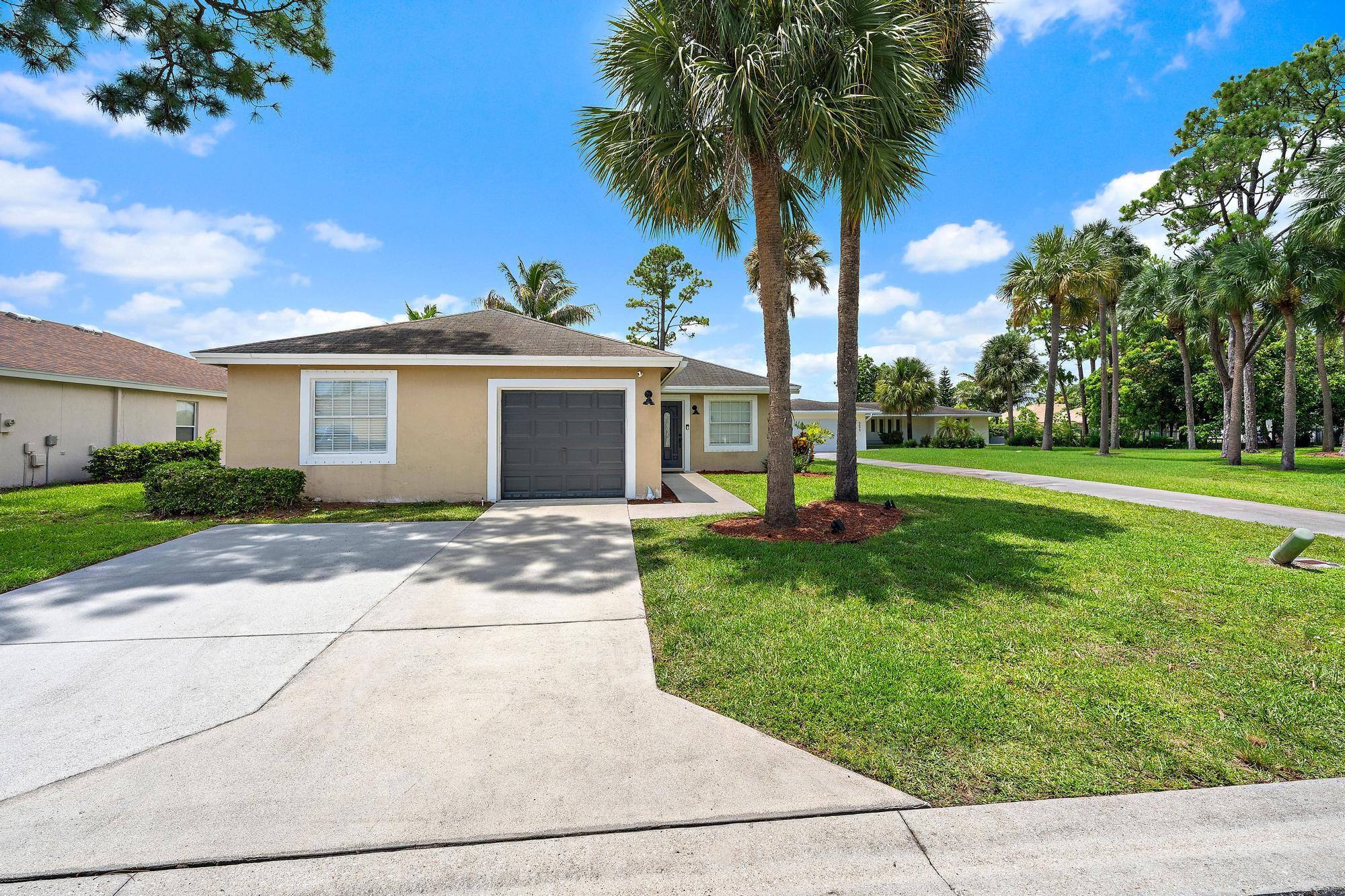 5483 Club Circle — photo