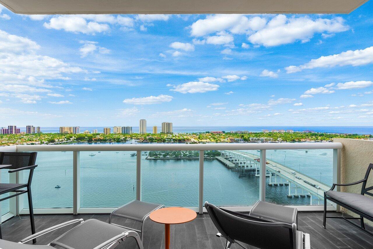 2640 Lake Shore Drive 2609 — photo