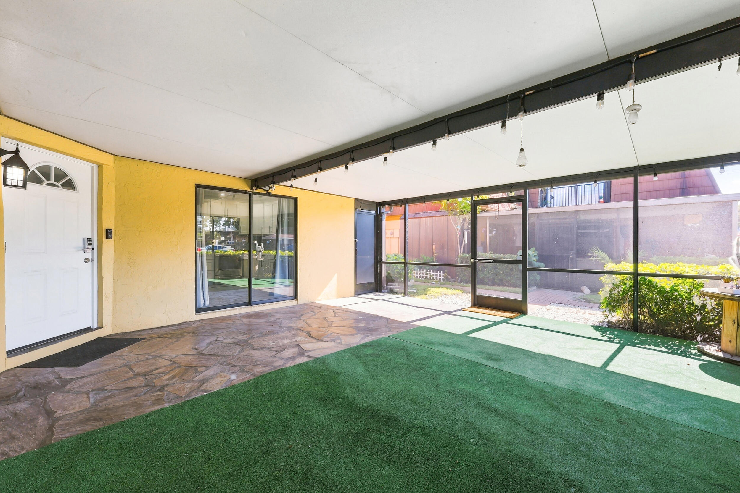 4165 Turnberry Circle 24 — photo