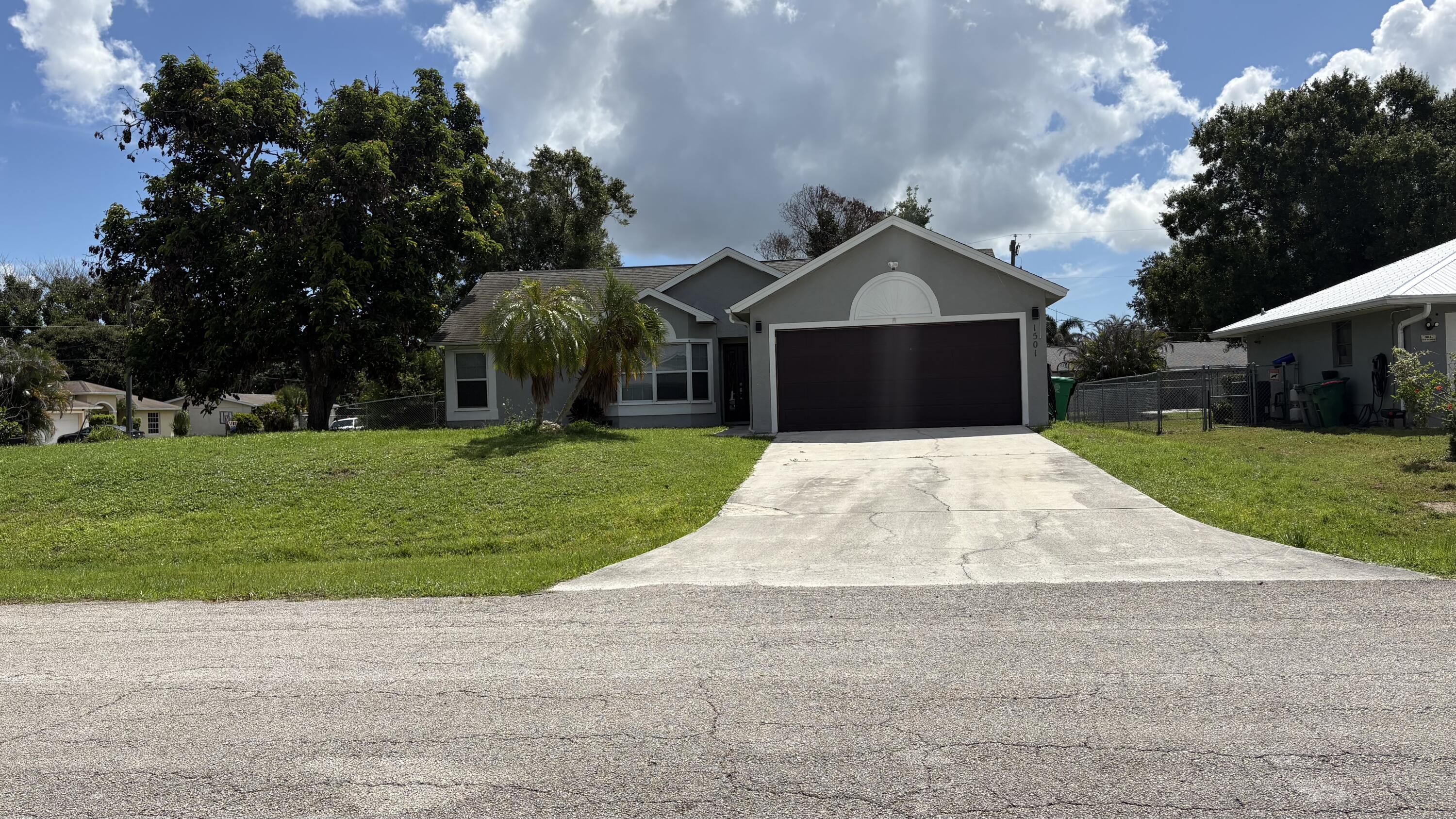 1501 SW Curry Street — photo