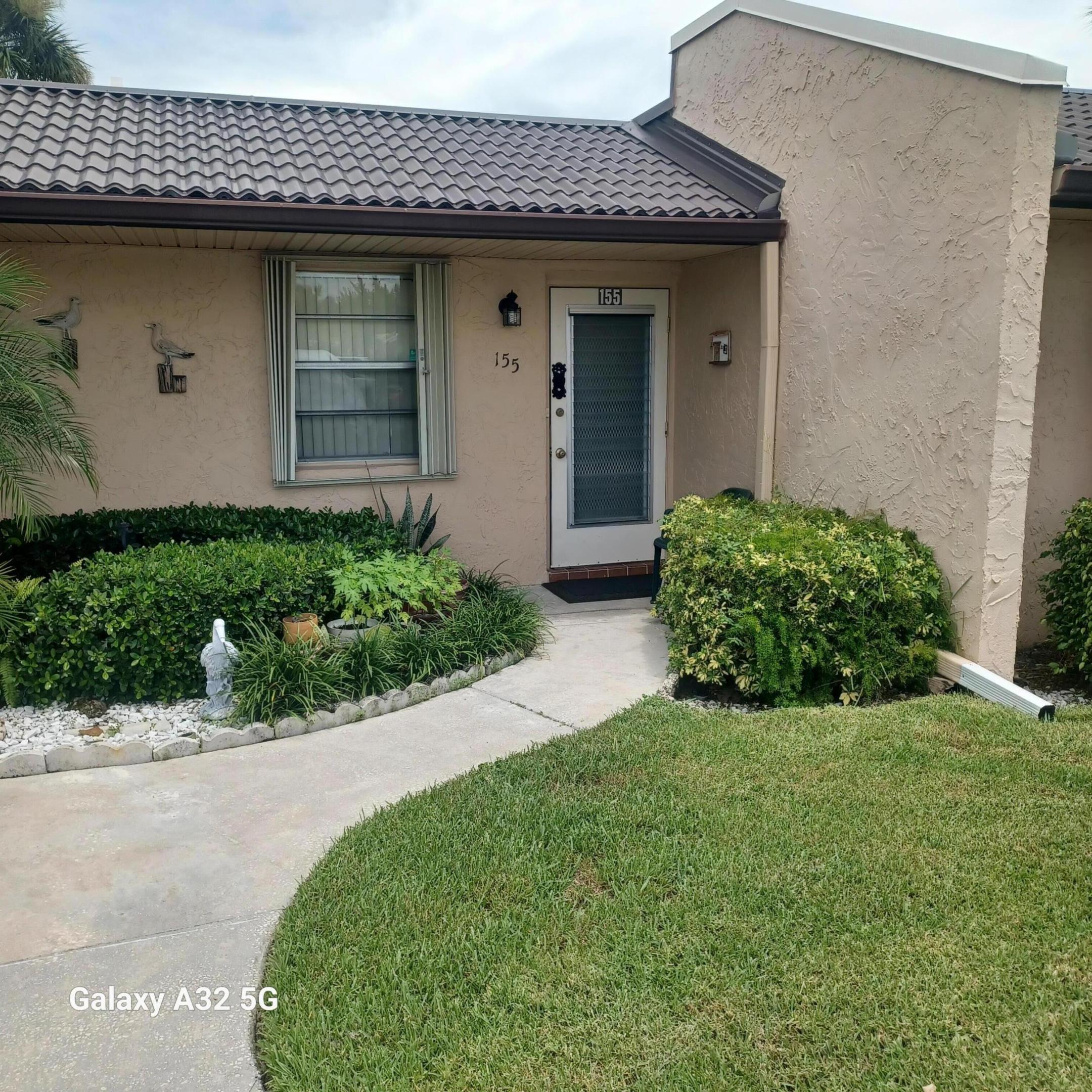 155 Lake Meryl Drive — photo
