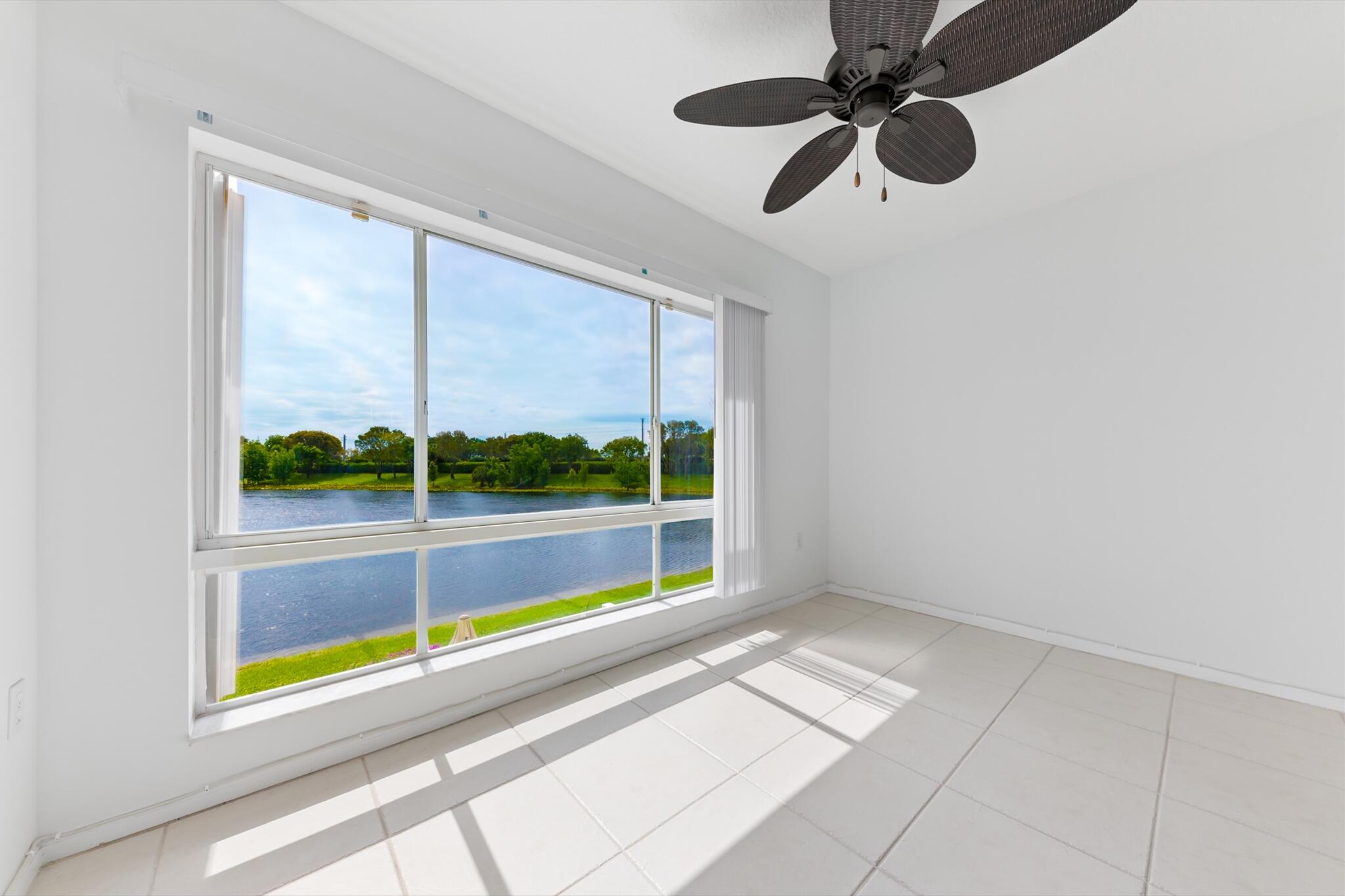 5842 Crystal Shores Drive 205 — photo