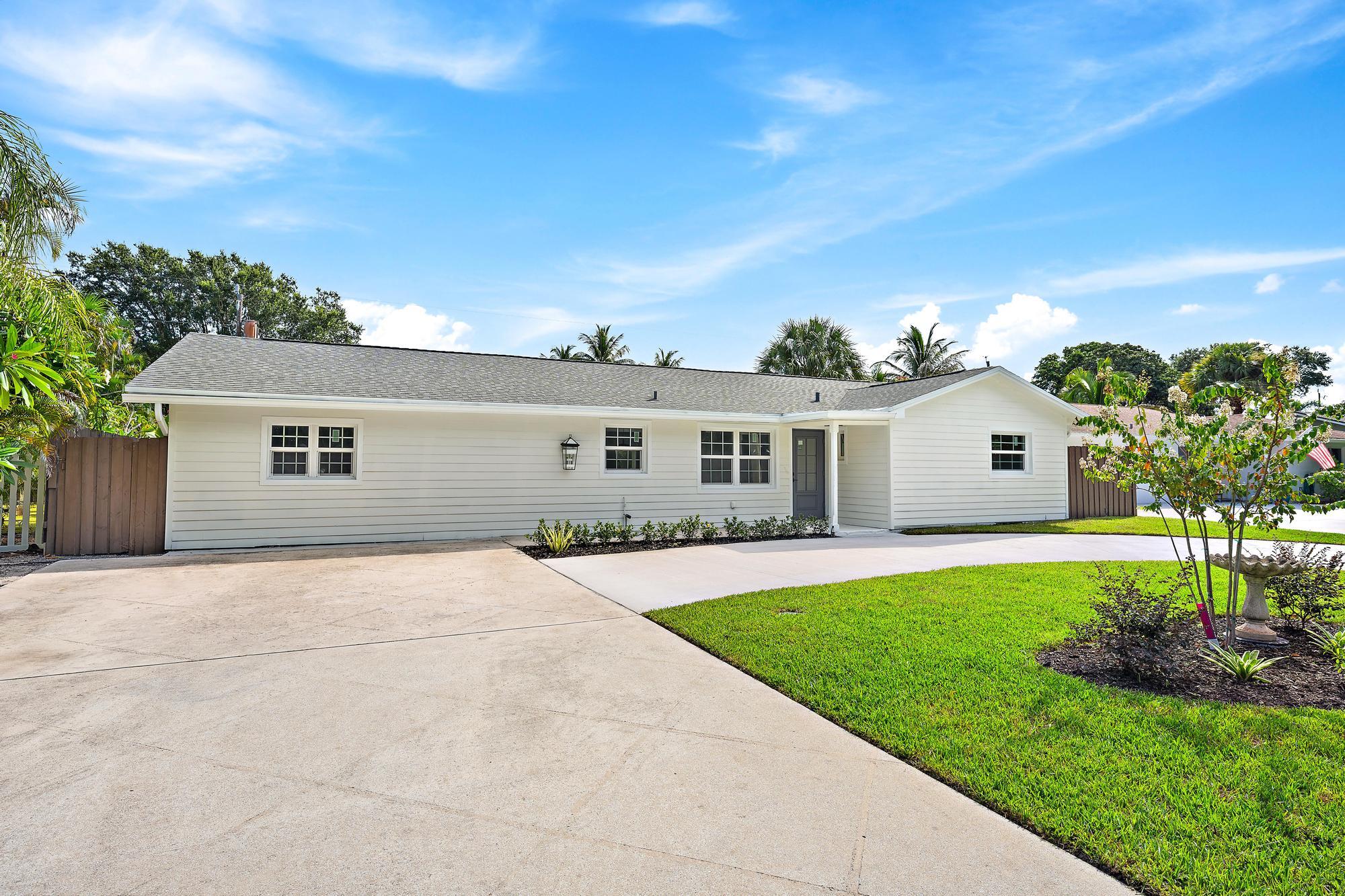 109 E Riverside Drive, Jupiter, FL 33469 — photo 2