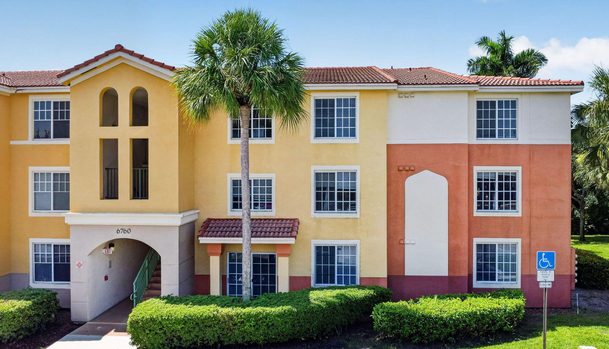 6760 Heritage Grande 6307 — photo